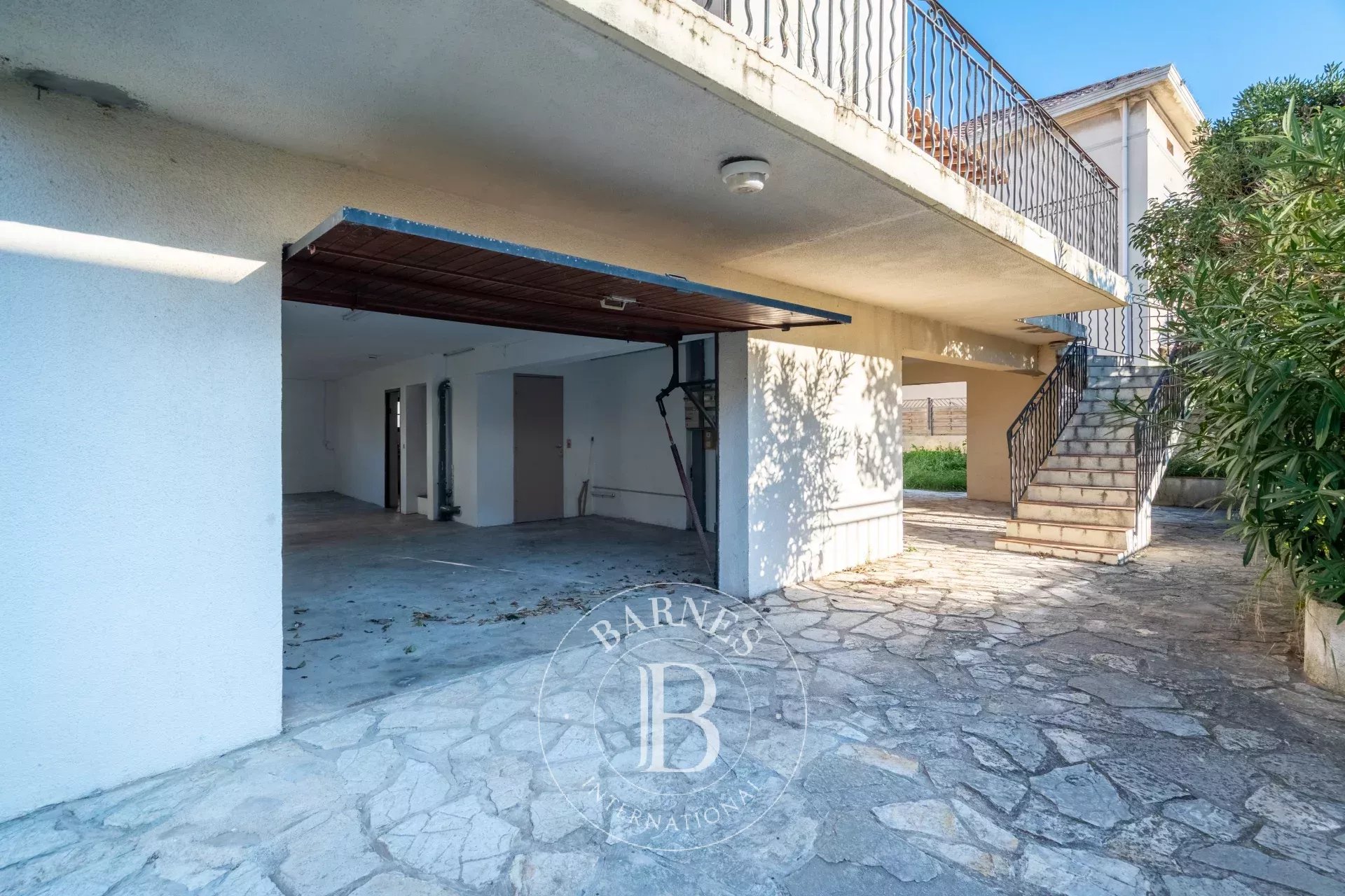 Ev Marseille 8ème - picture 11