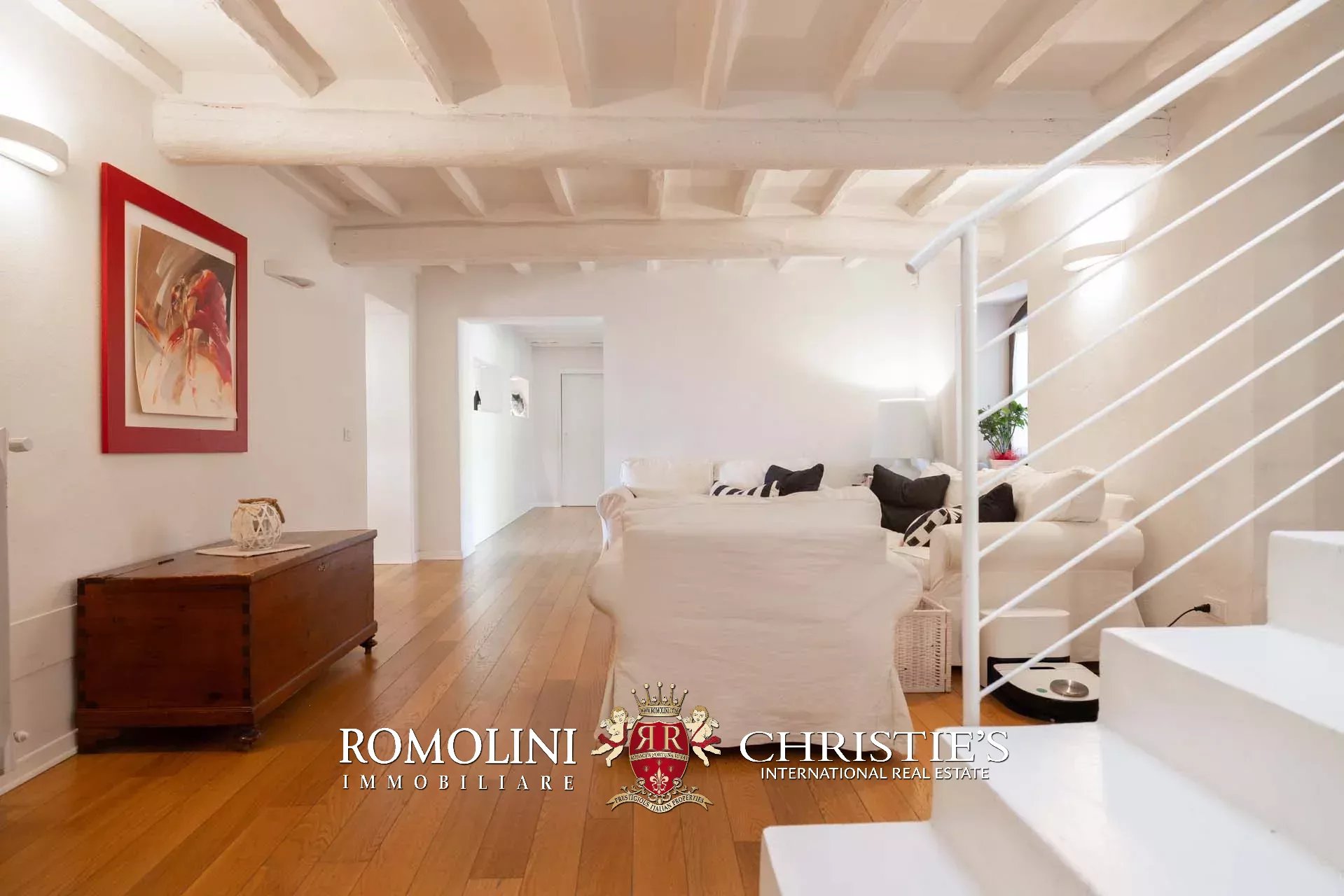 14 Bedroom Villa/Townhouse's Image 21