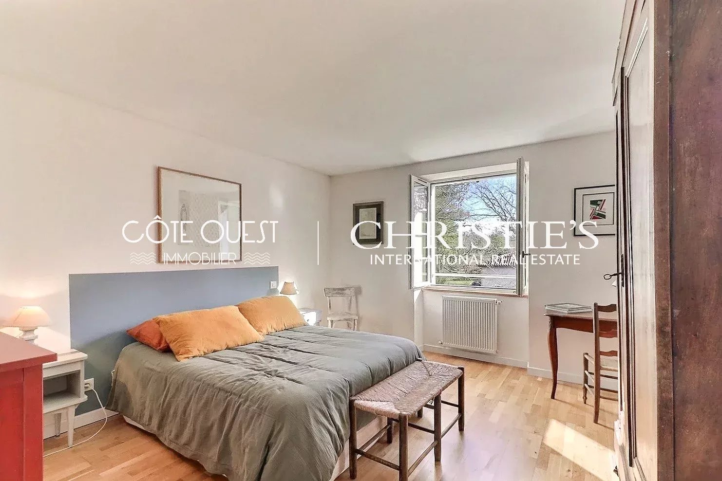 4 Bedroom Villa/Townhouse's Image 12