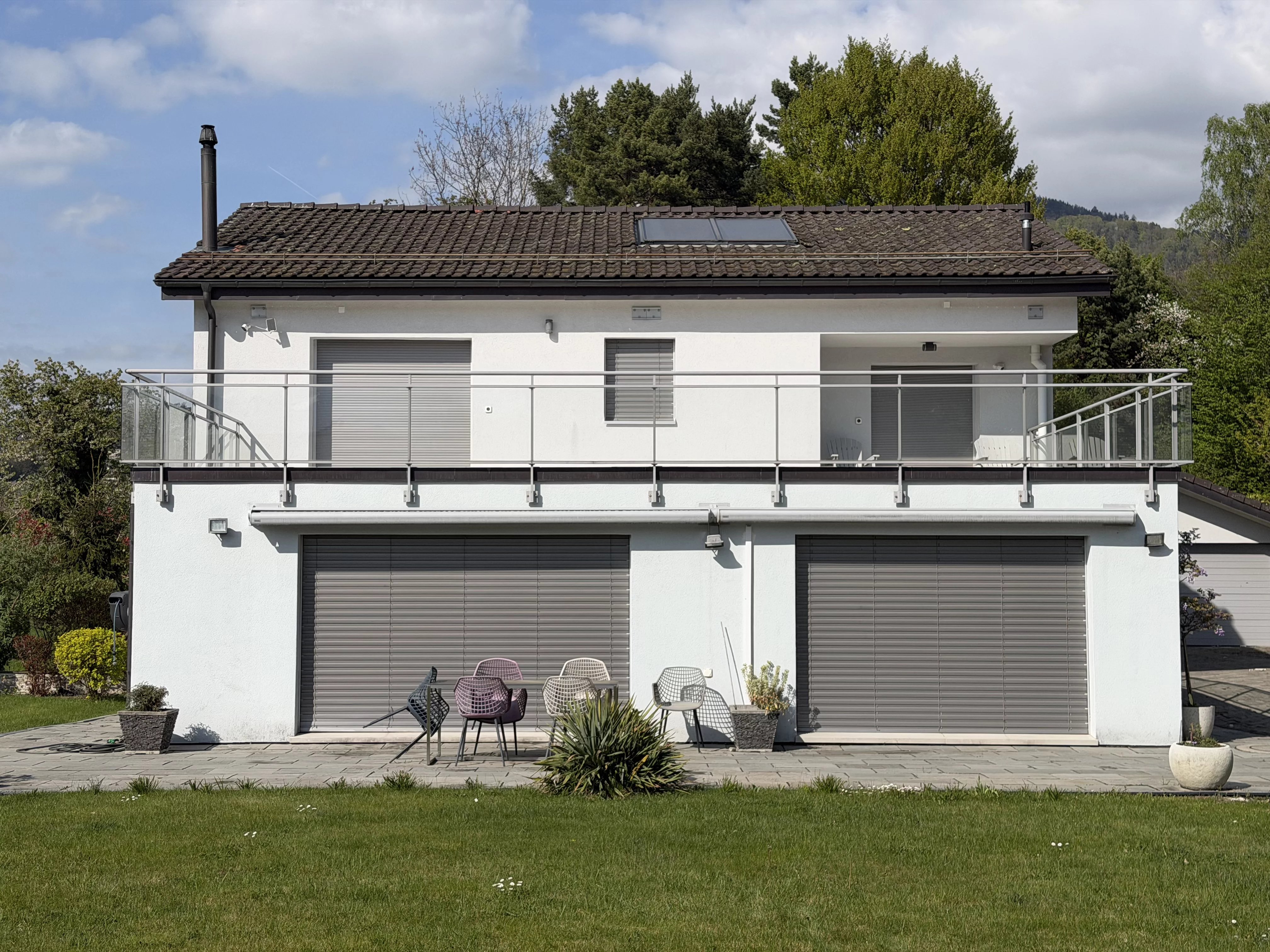 Villa individuelle contemporaine sur belle et grande parcelle