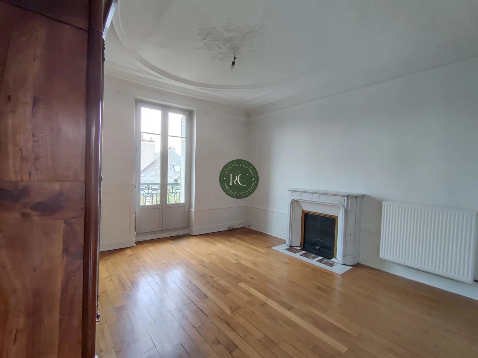 DIJON APPARTEMENT FAMILIAL EN DUPLEX DERNIER ÉTAGE