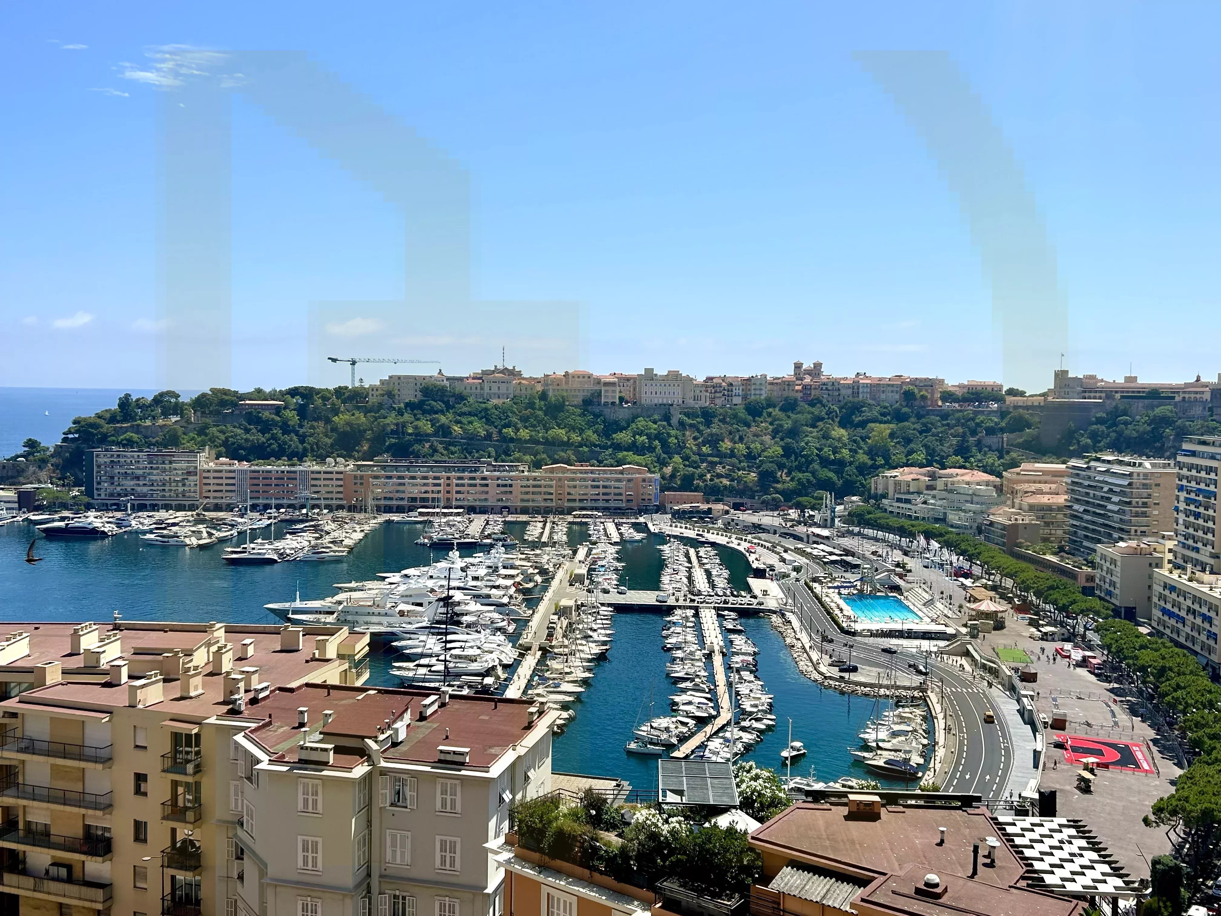 Penthouse d'exception avec grande terrasse avec vue sur le port - Rose de France