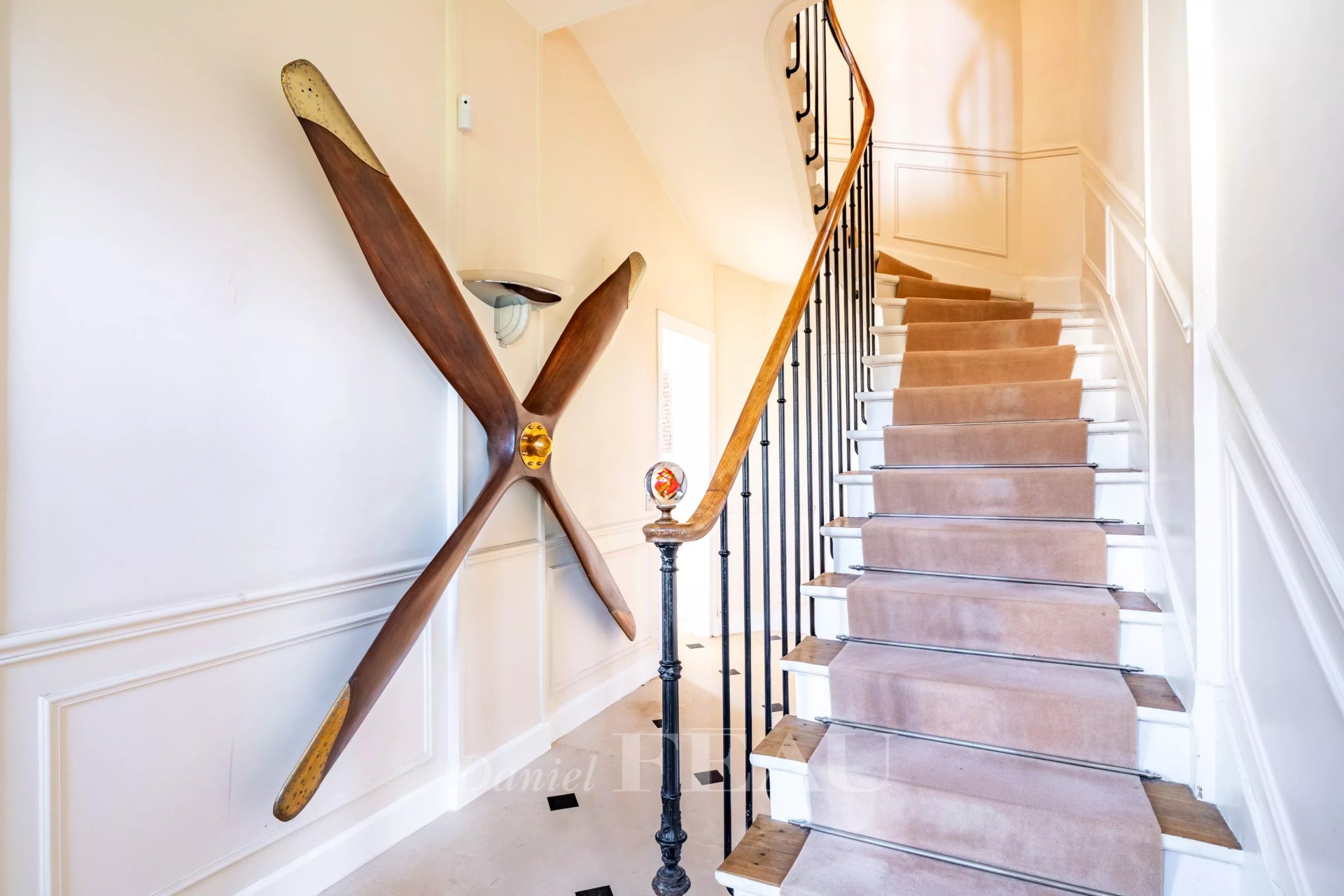7 Bedroom Villa/Townhouse's Image 6