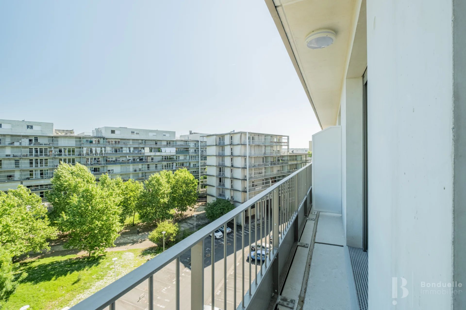 Rental Apartment Bordeaux Saint-Jean