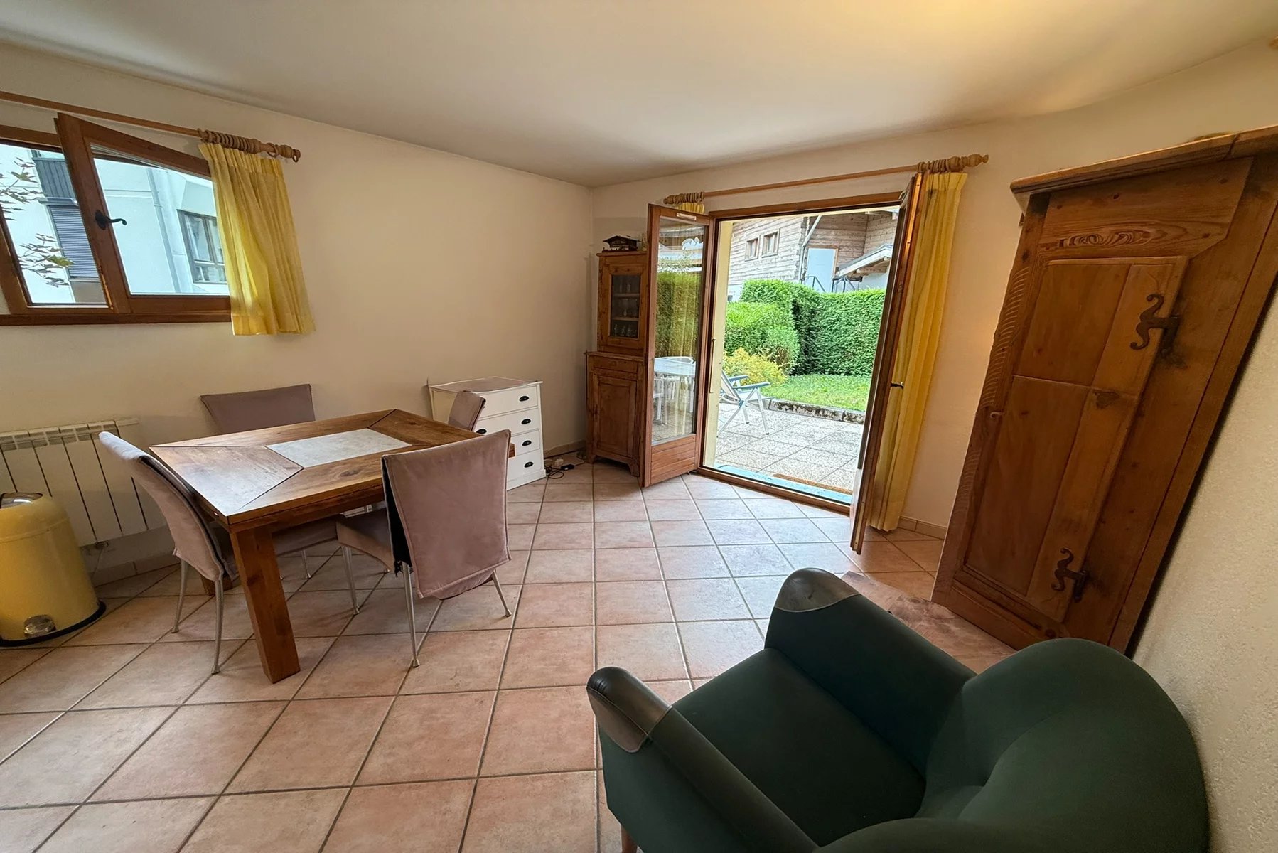 Photo of LES HOUCHES - 2 Bedroom apartment with a garden right next to the Prarion lift
