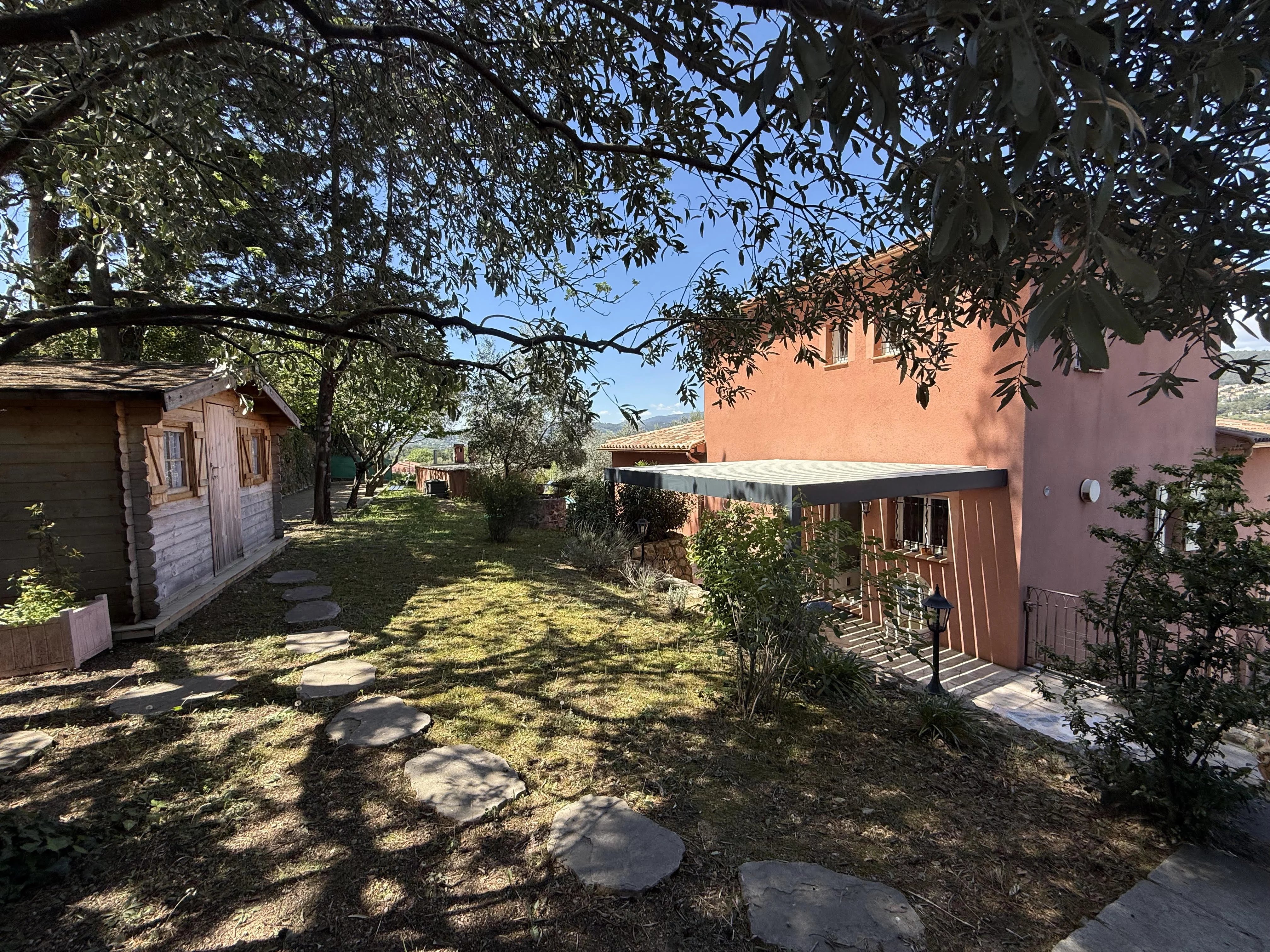VILLA TRADITIONNELLE R+1 - 3 CHAMBRES DRAGUIGNAN — photo 4