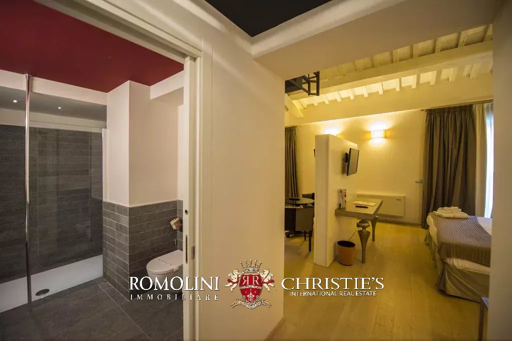 52 Bedroom Villa/Townhouse's Image 34
