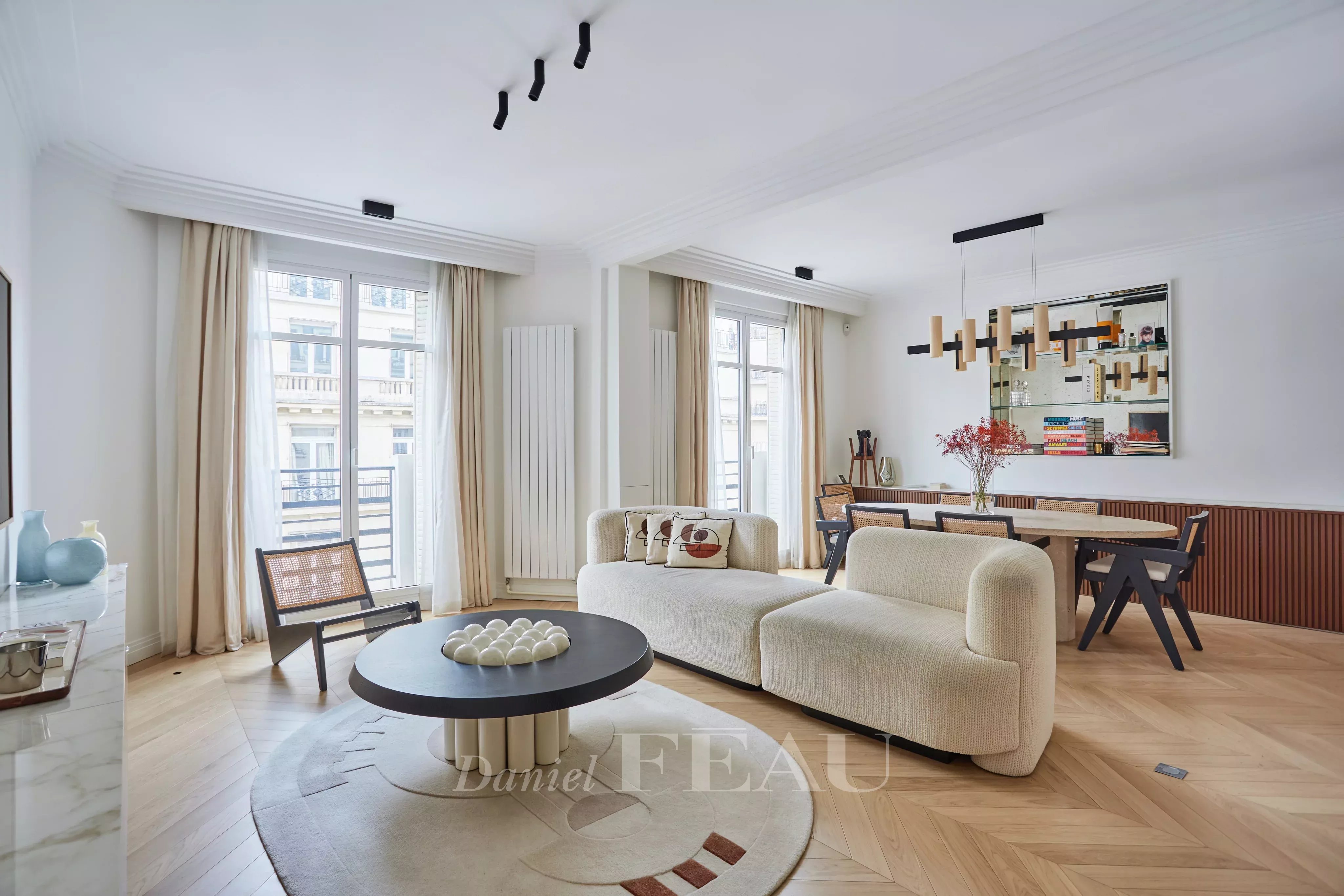 Sale Apartment Paris 16th