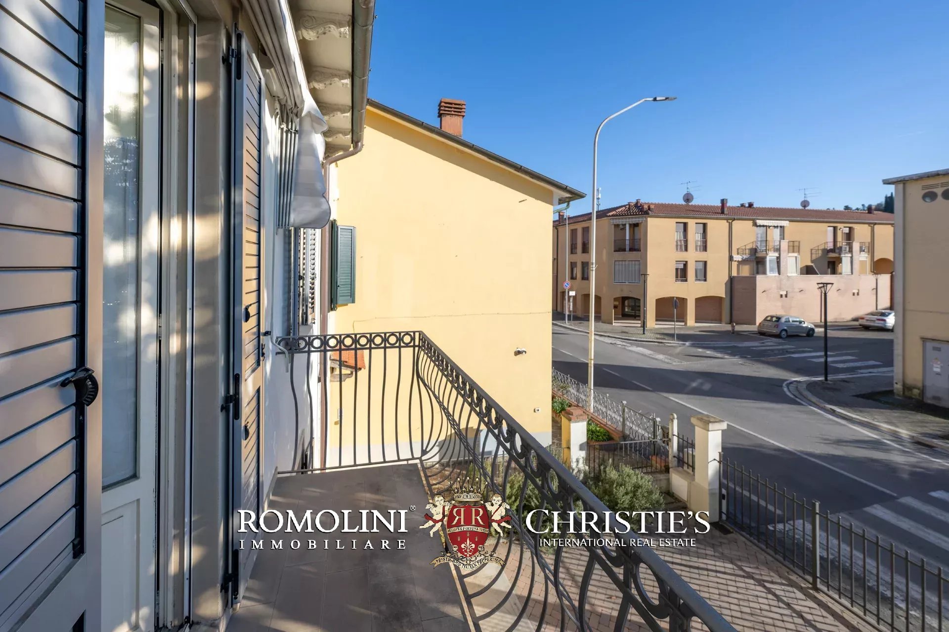 5 Bedroom Villa/Townhouse's Image 36