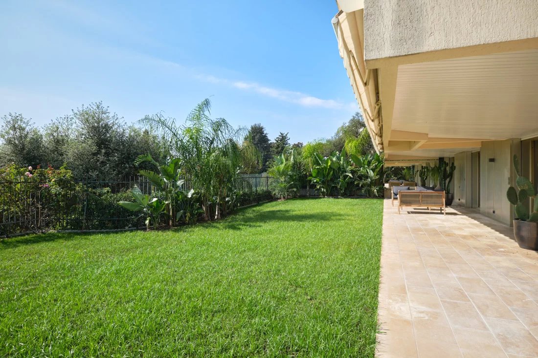 DUPLEX CANNES CALIFORNIE  300 M2 VUE MER