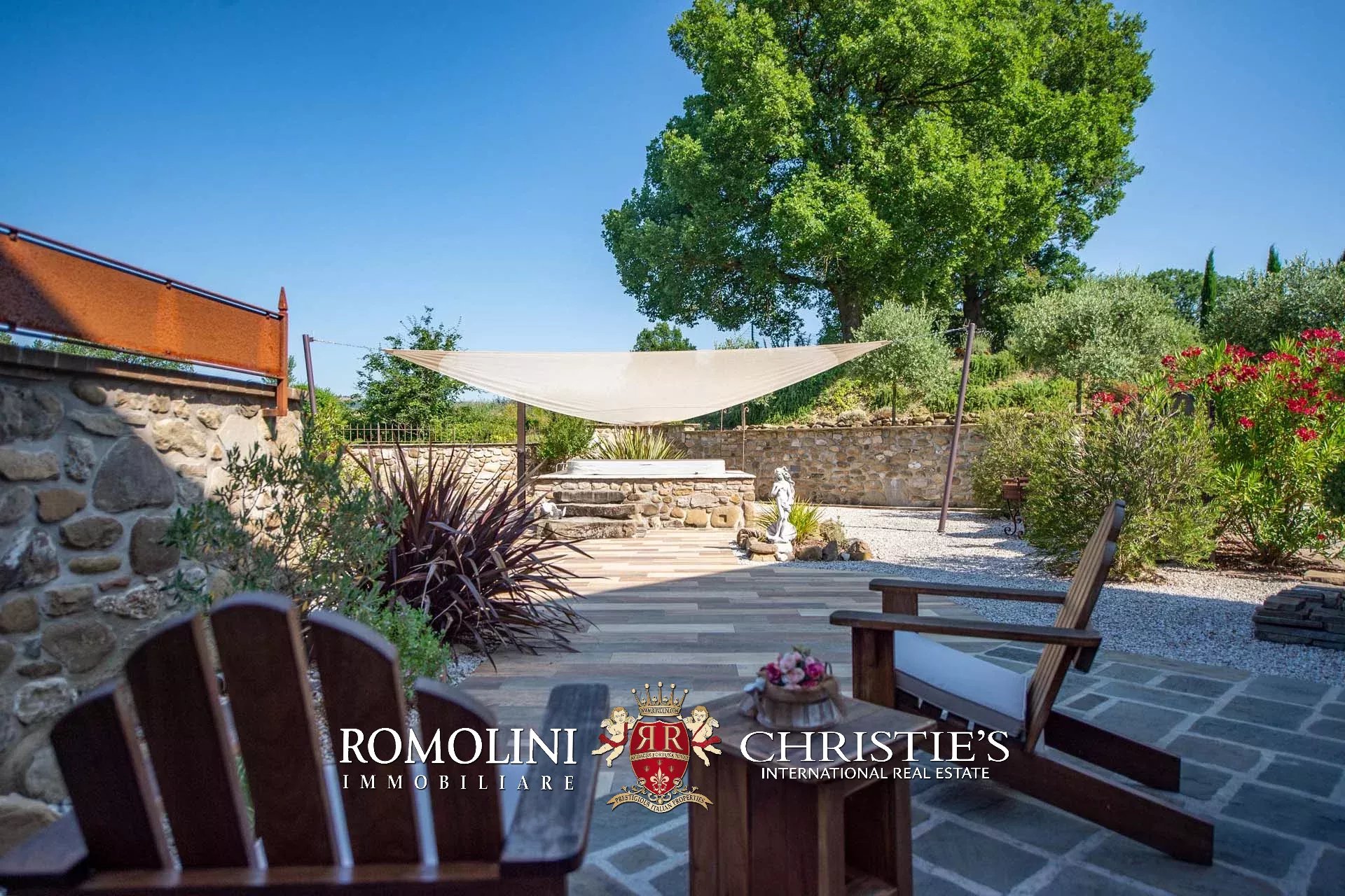 4 Bedroom Villa/Townhouse's Image 20