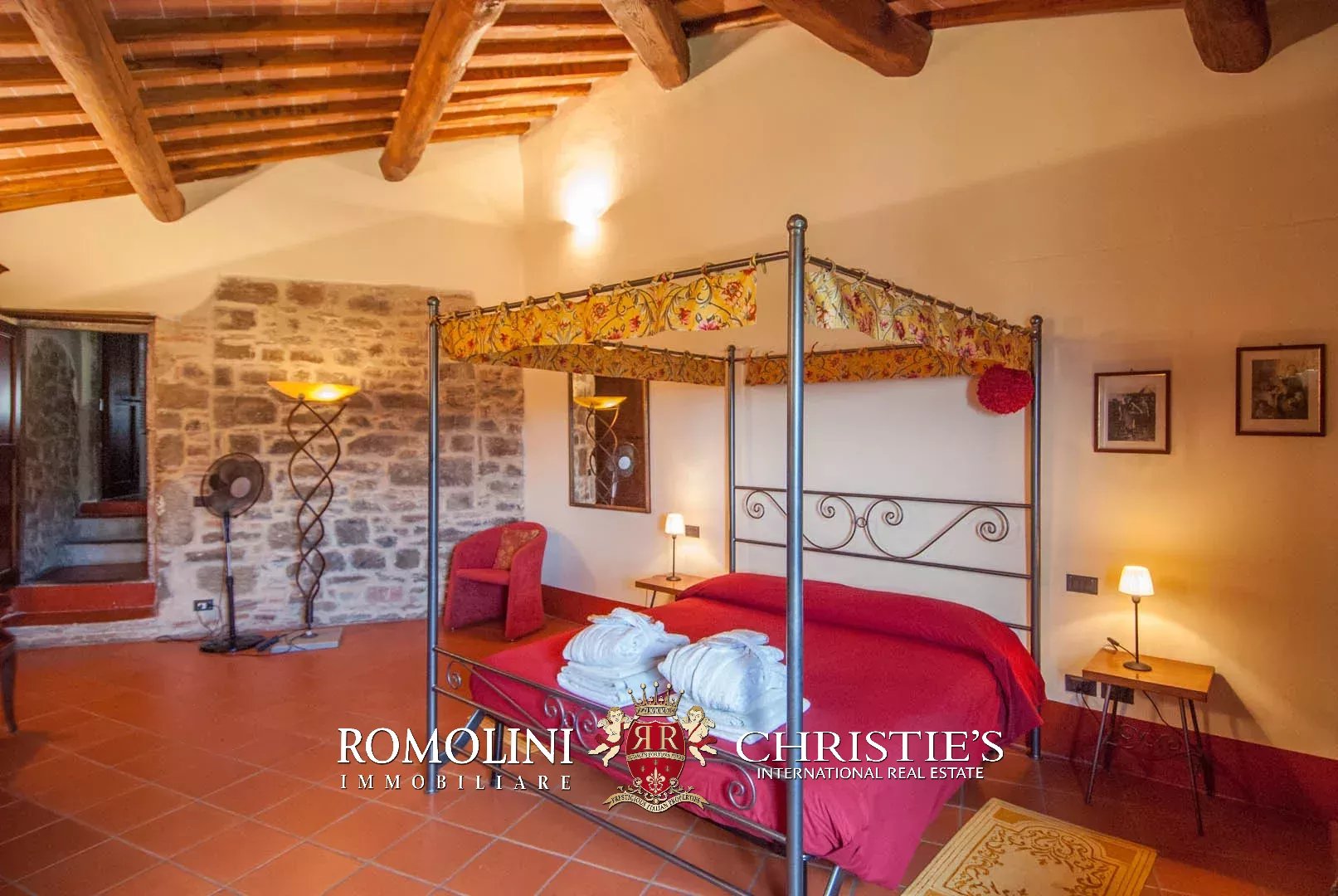 11 Bedroom Villa/Townhouse's Image 31