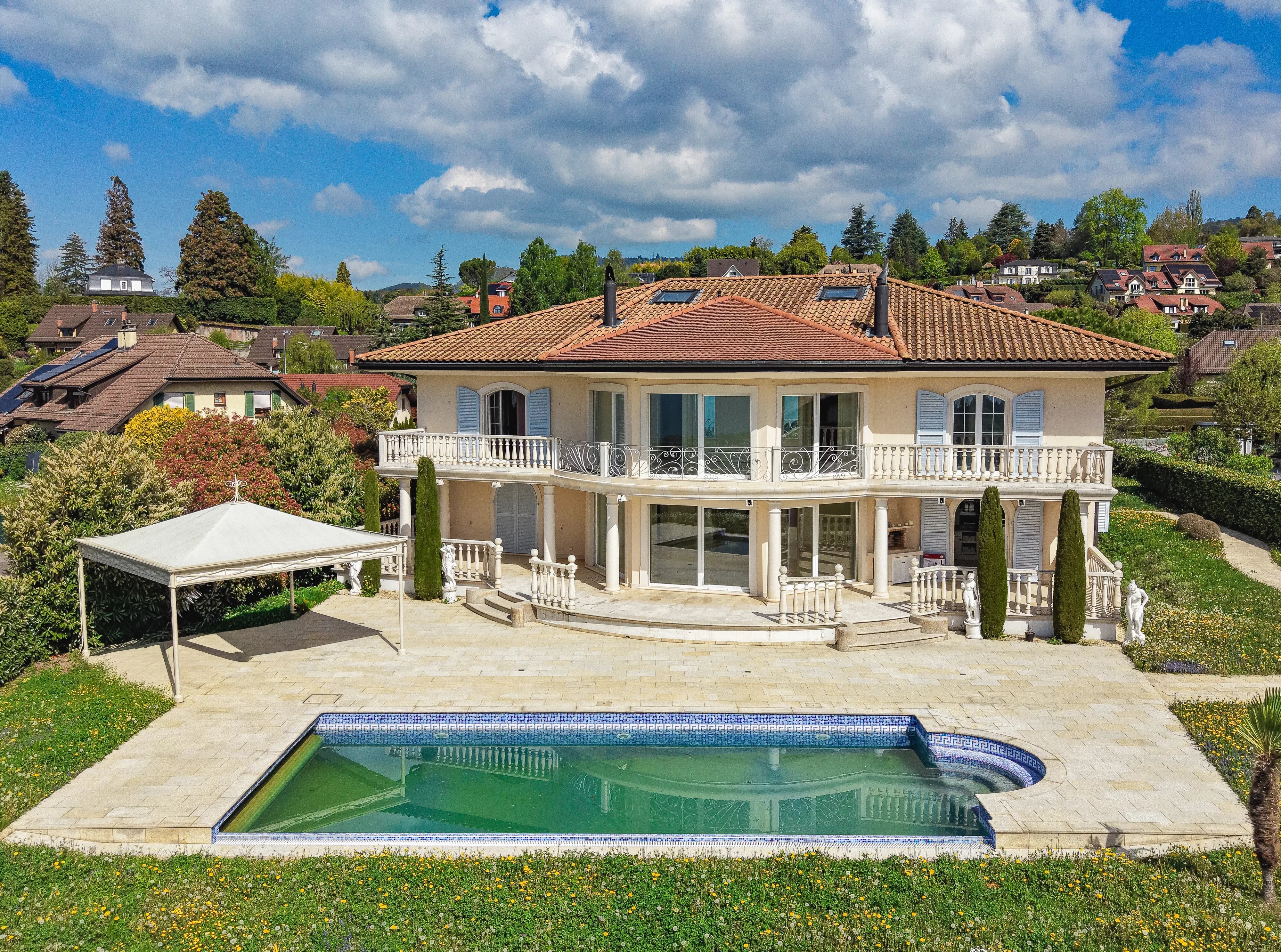 Somptueuse propriété avec vue panoramique sur le lac à Blonay