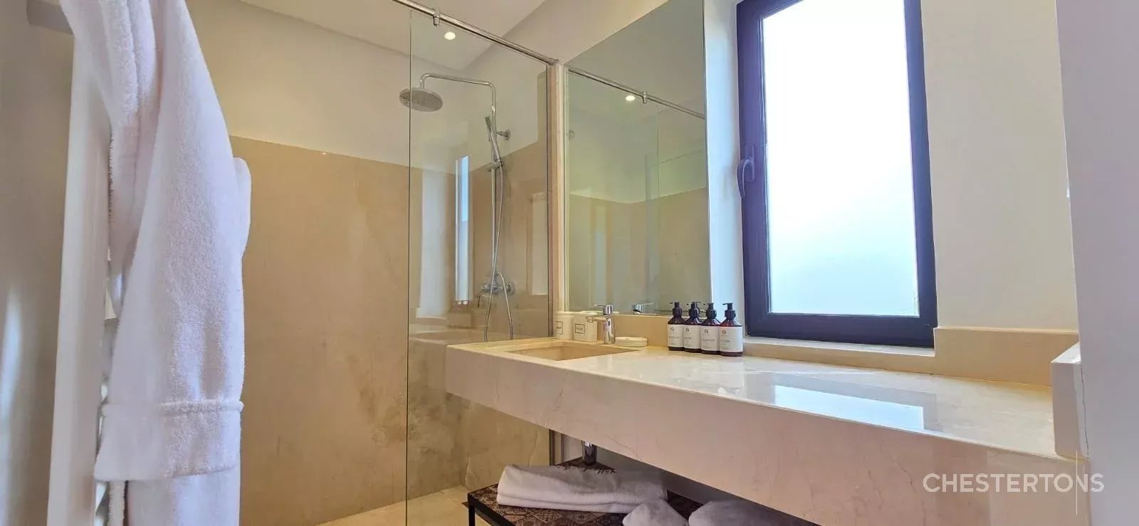 Image of Villa - 5 Bedrooms for Sale in Marrakech-Ménara-Marrakech-Morocco, Image 24