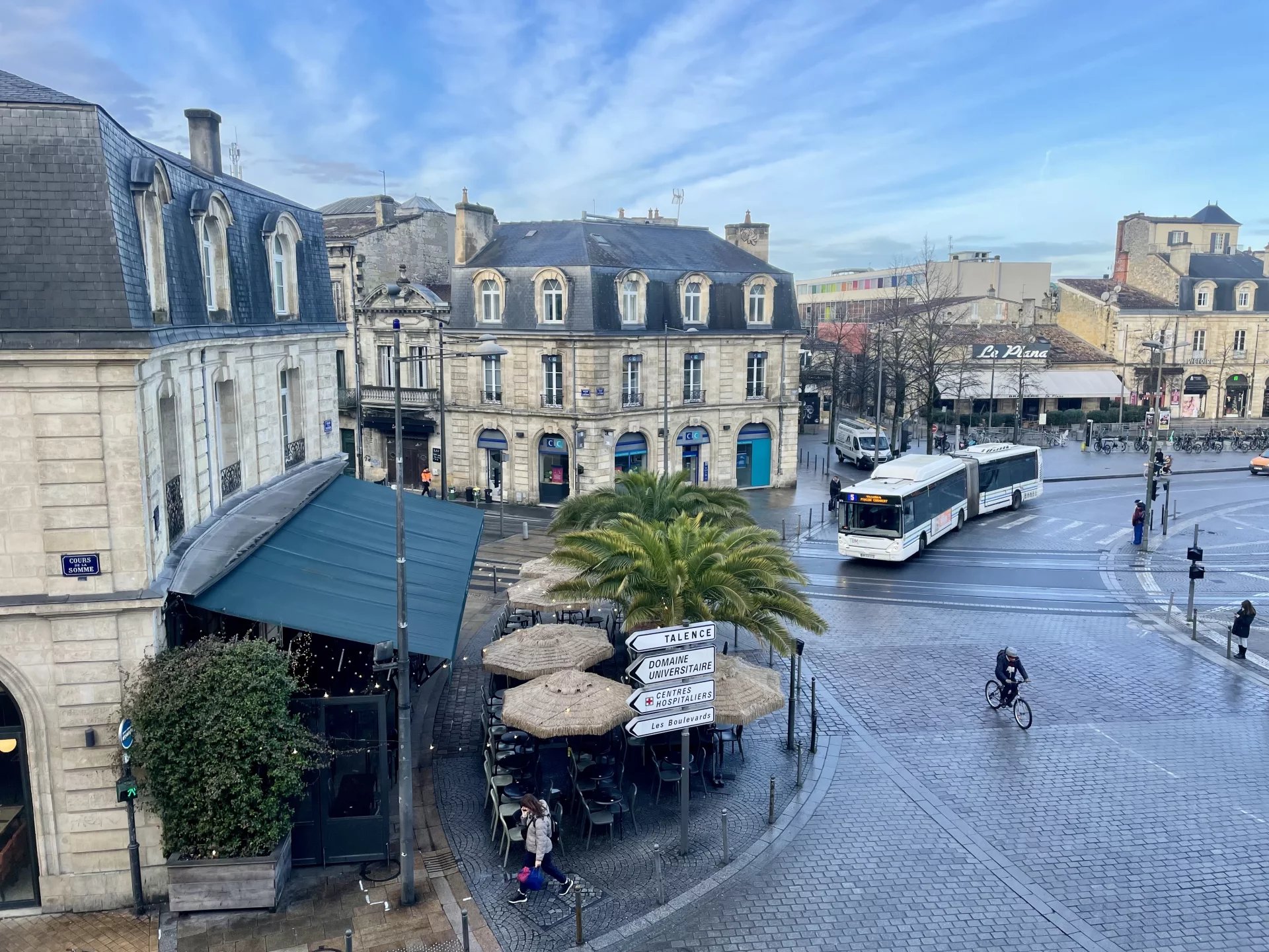 Agence immobilière de 