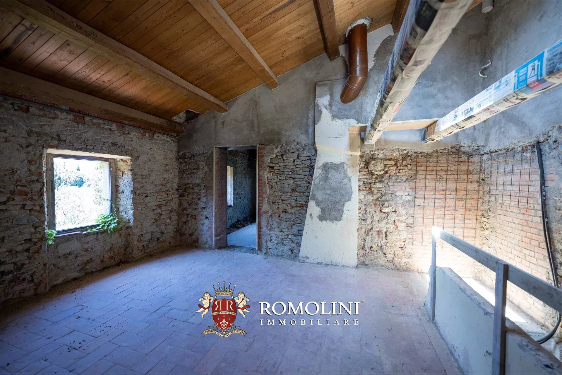 8 Bedroom Villa/Townhouse's Image 56