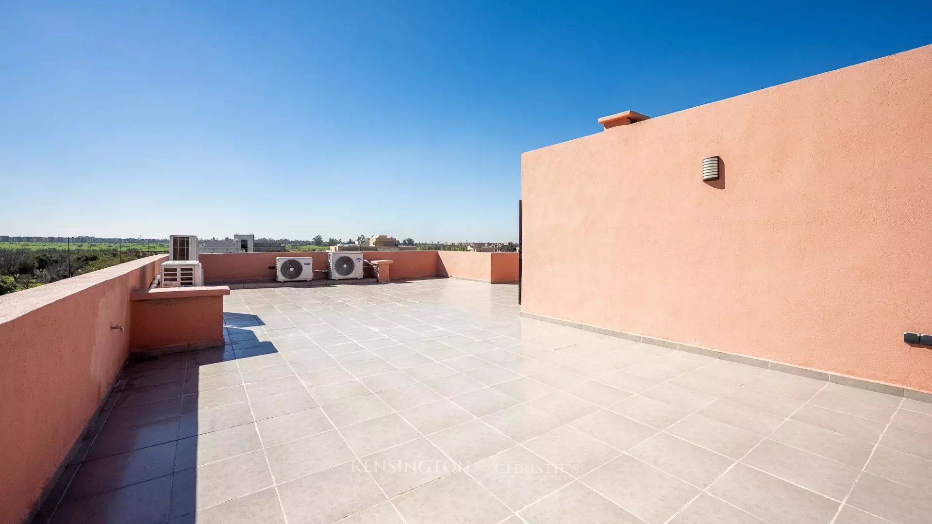 4 Bedroom Villa/Townhouse's Image 42