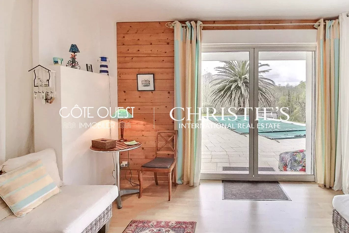 4 Bedroom Villa/Townhouse's Image 4