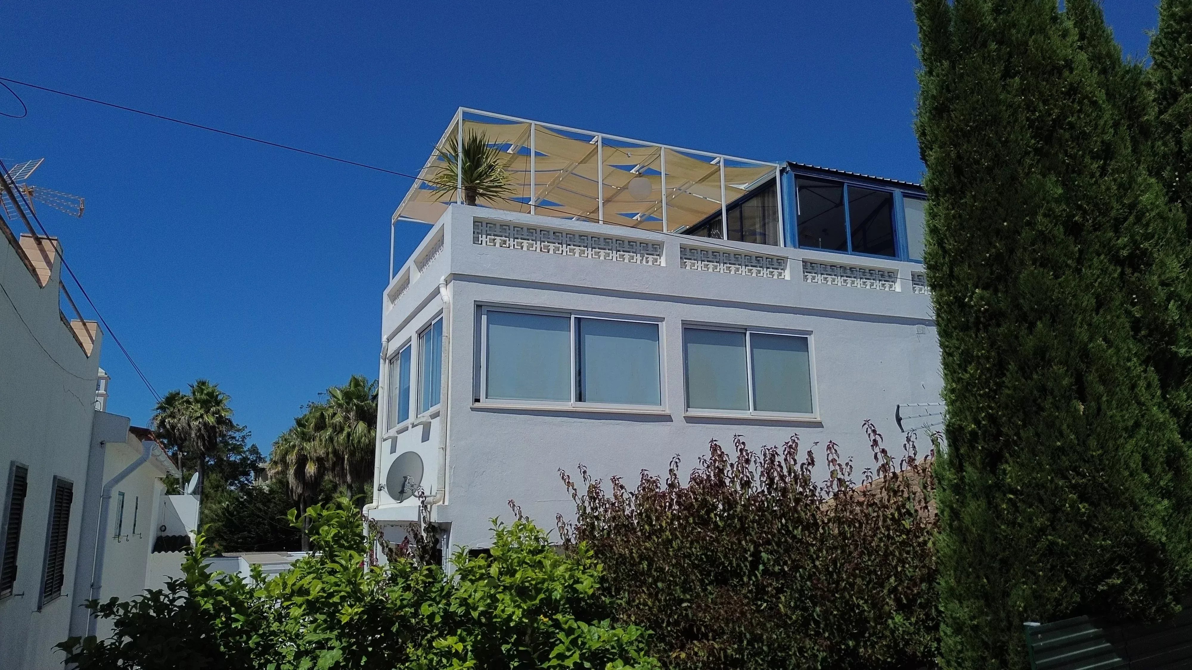 8-Bedroom House/Guesthouse in Praia da Fábrica 8900-057 image 8