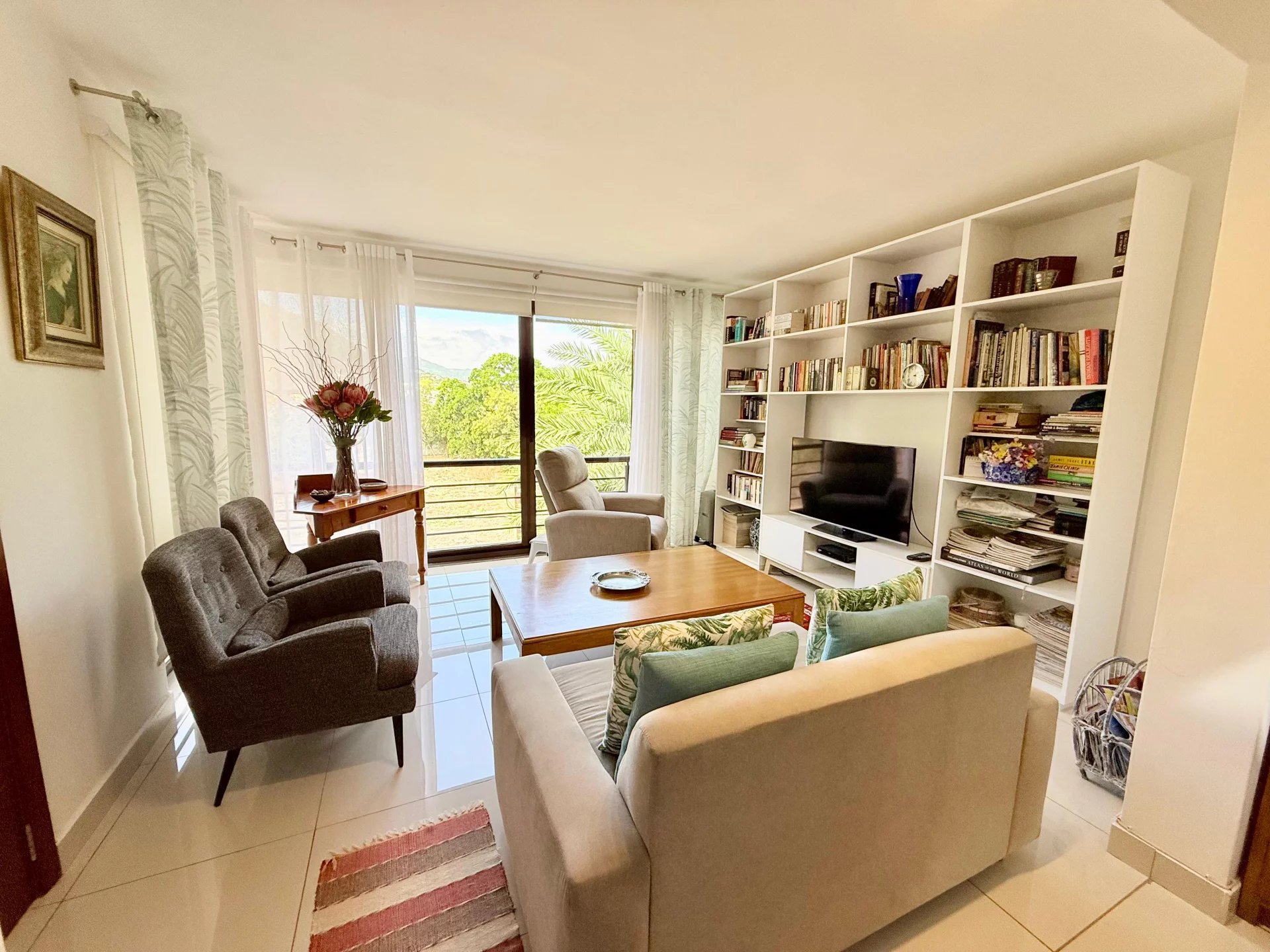 Penthouse Tamarin - picture 6