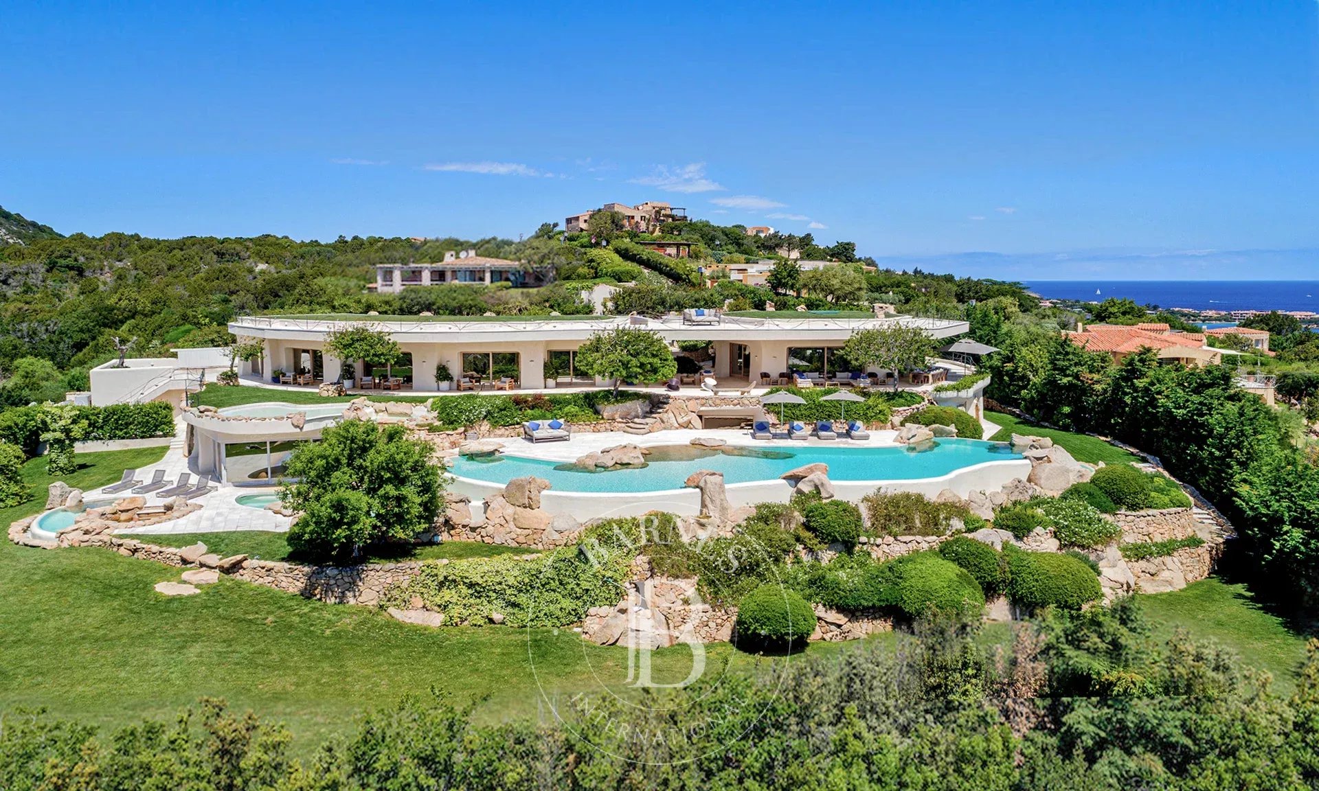 Villa Porto Cervo  -  ref 3223195 (picture 1)