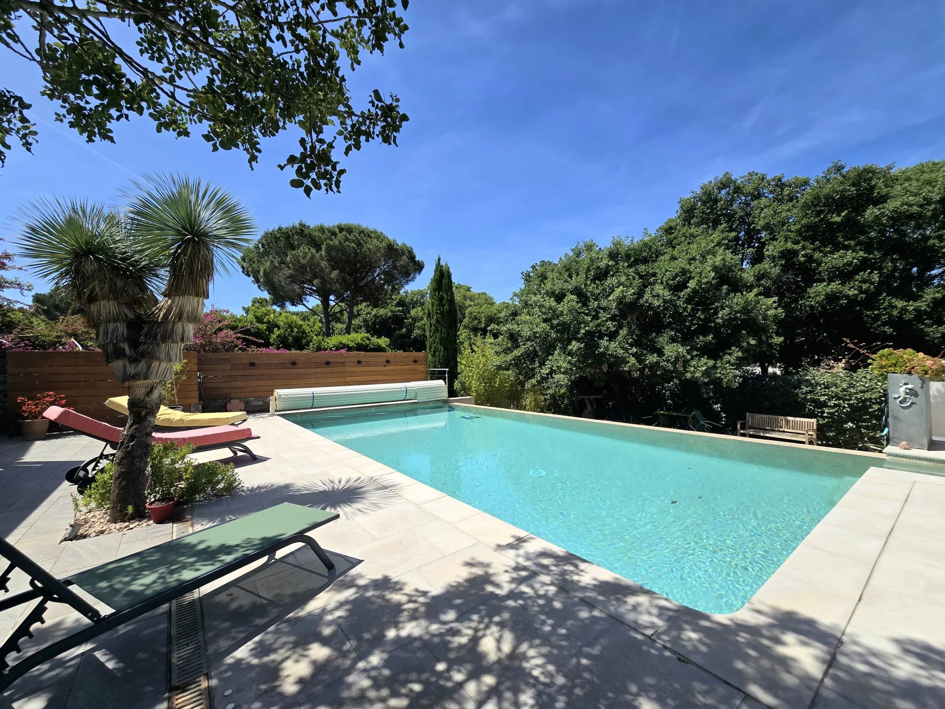 Sale House Bormes-les-Mimosas