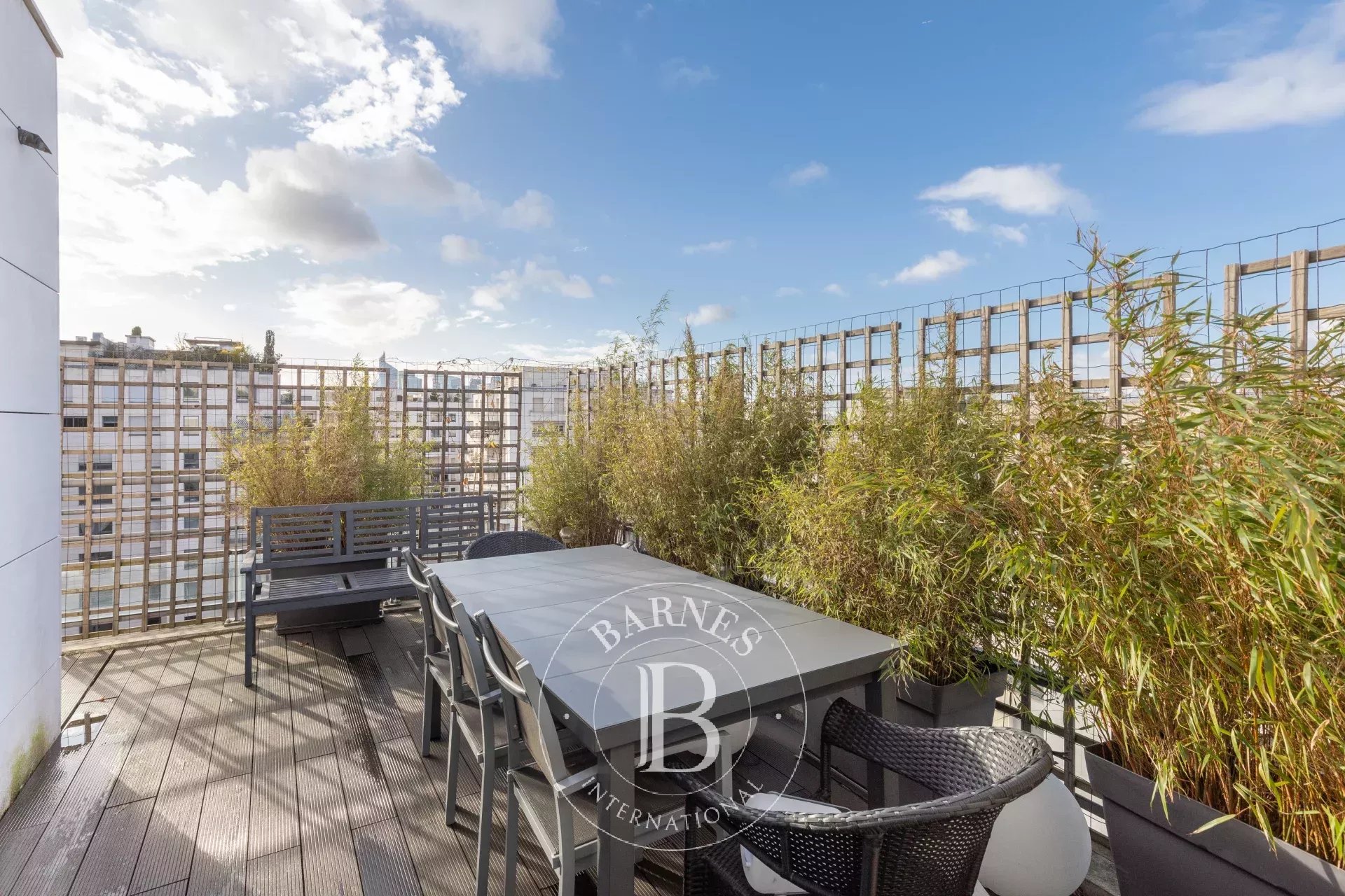 Daire Levallois-Perret - picture 14