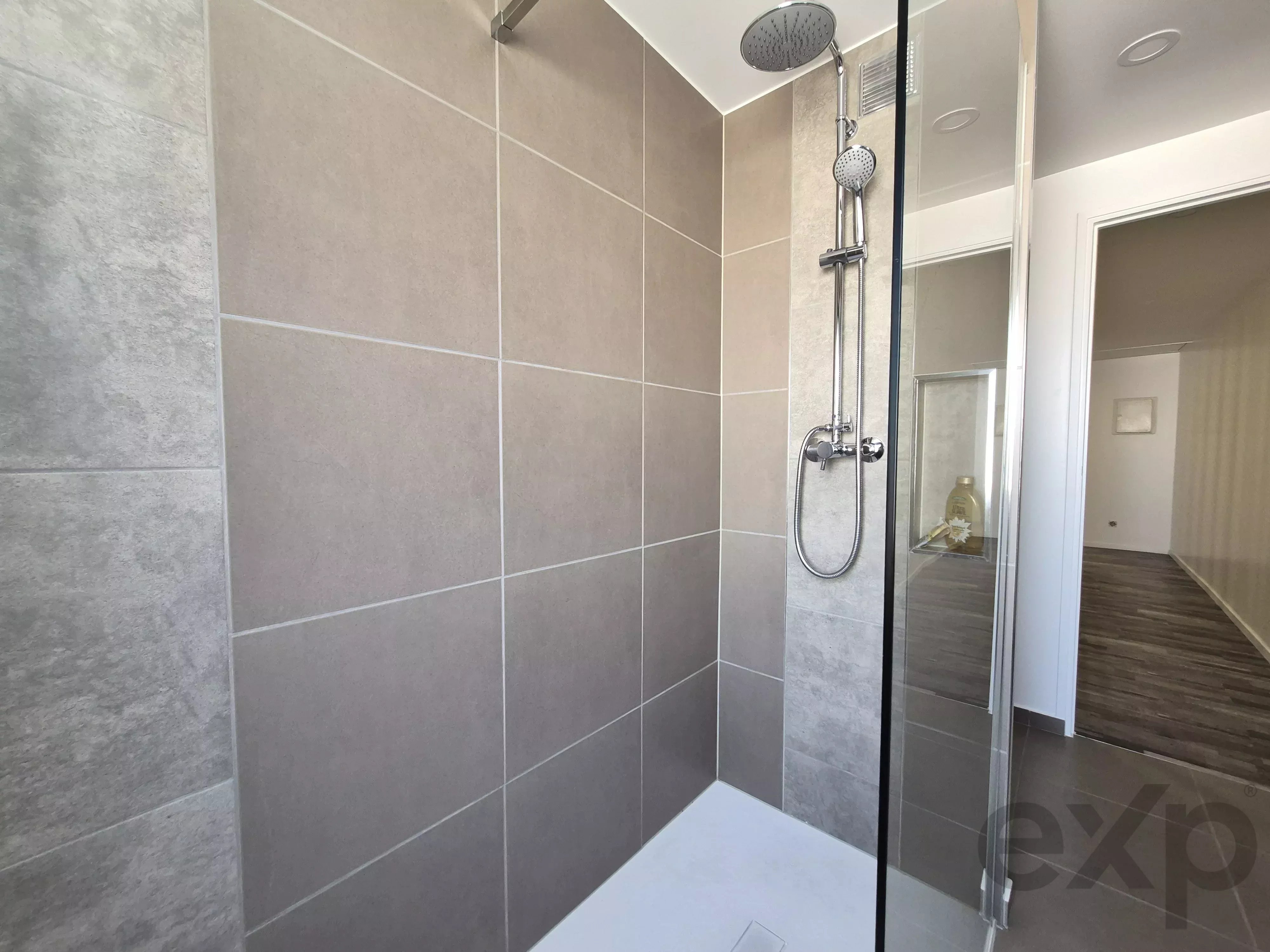 New house, 2 bedrooms, large patio, Alvor center 87107231 image 33