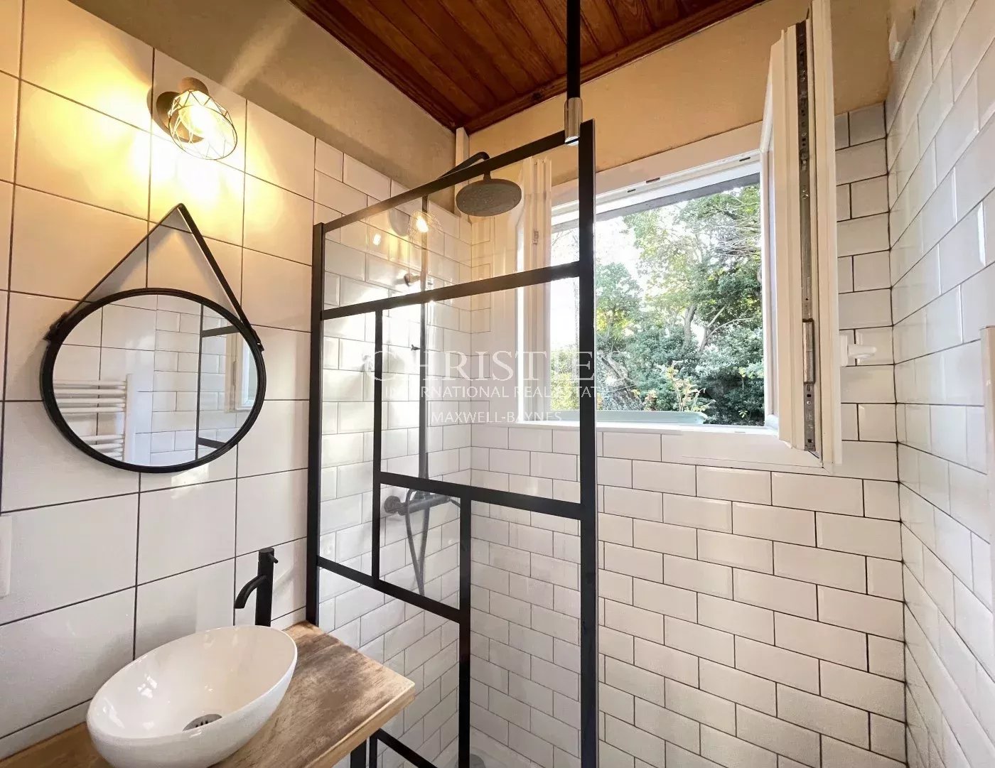2 Bedroom Villa/Townhouse's Image 6