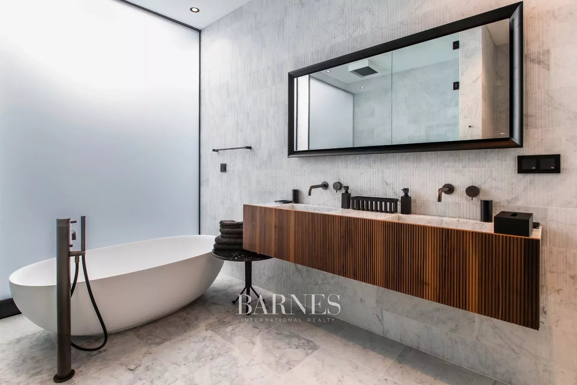 Penthouse Budapest VI. kerülete - picture 19