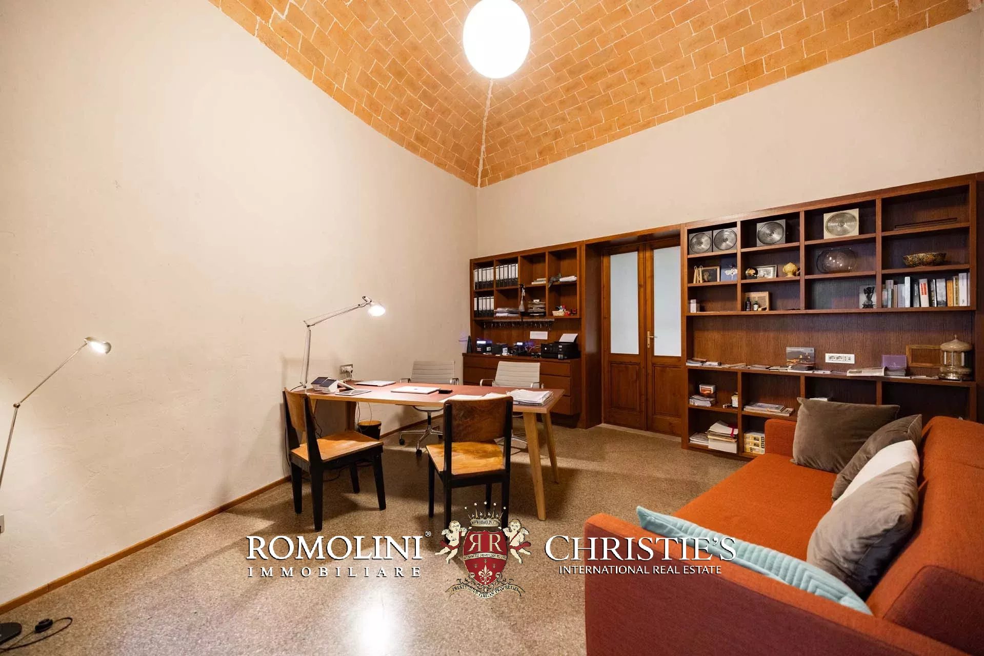 16 Bedroom Villa/Townhouse's Image 58