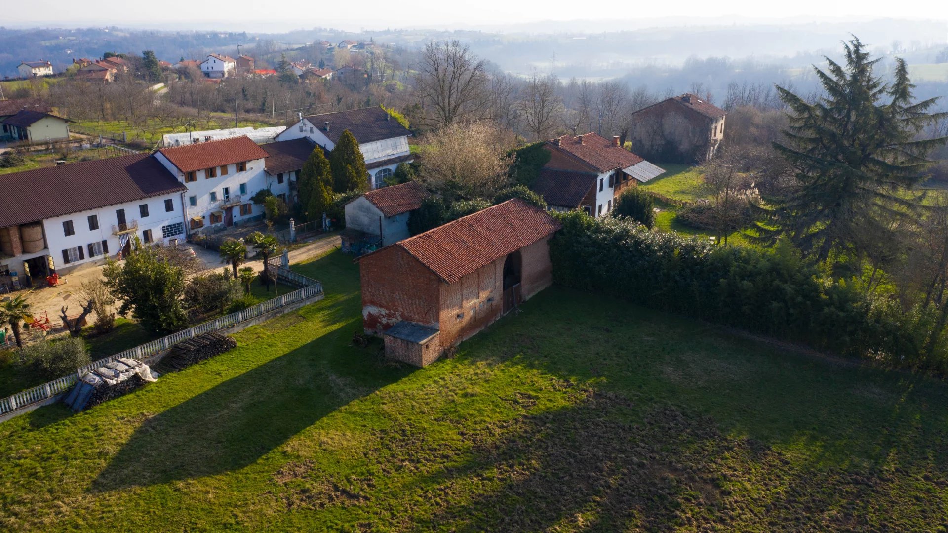 Cascina a Valfenera