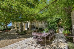 Domaine Rimbaud – Historic Provençal Bastide near Aix-en-Provence — photo 5 of 7
