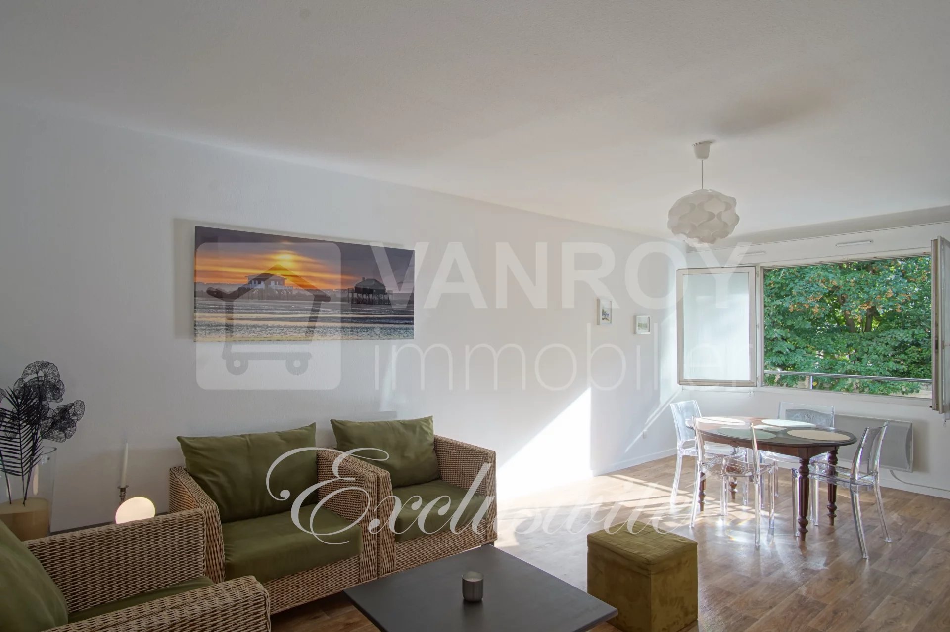 Exclusivité / Bordeaux - Tivoli / Appartement T3 tout confort de 68 m² avec parking & cellier