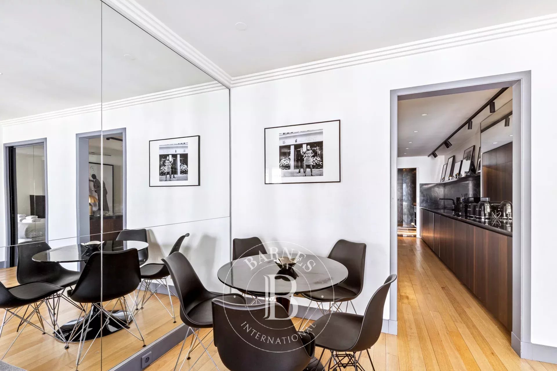 Apartment Paris 75008  -  ref 86808804 (picture 3)