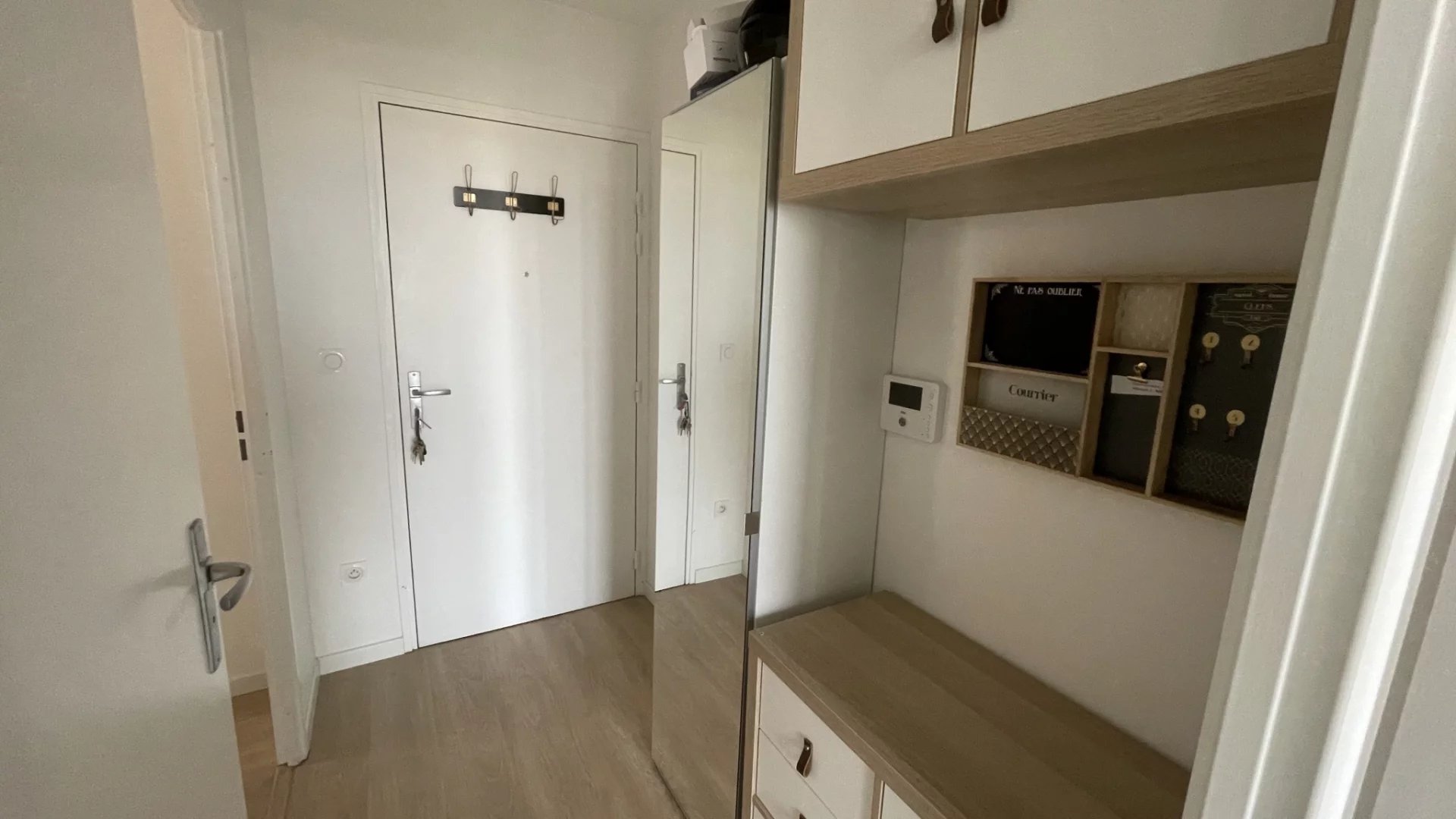 APPARTEMENT 2 PIECES MEUBLE