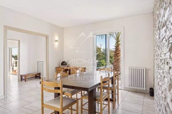 GOLFE JUAN - CLOSE TO CANNES - PANORAMIC SEA VIEW — photo 7