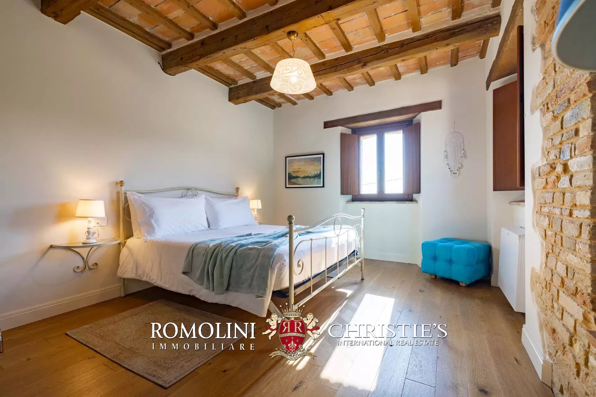 9 Bedroom Villa/Townhouse's Image 48