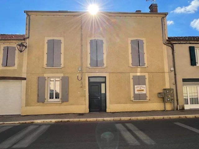 Maison de Type T6 - 196m2 habitables