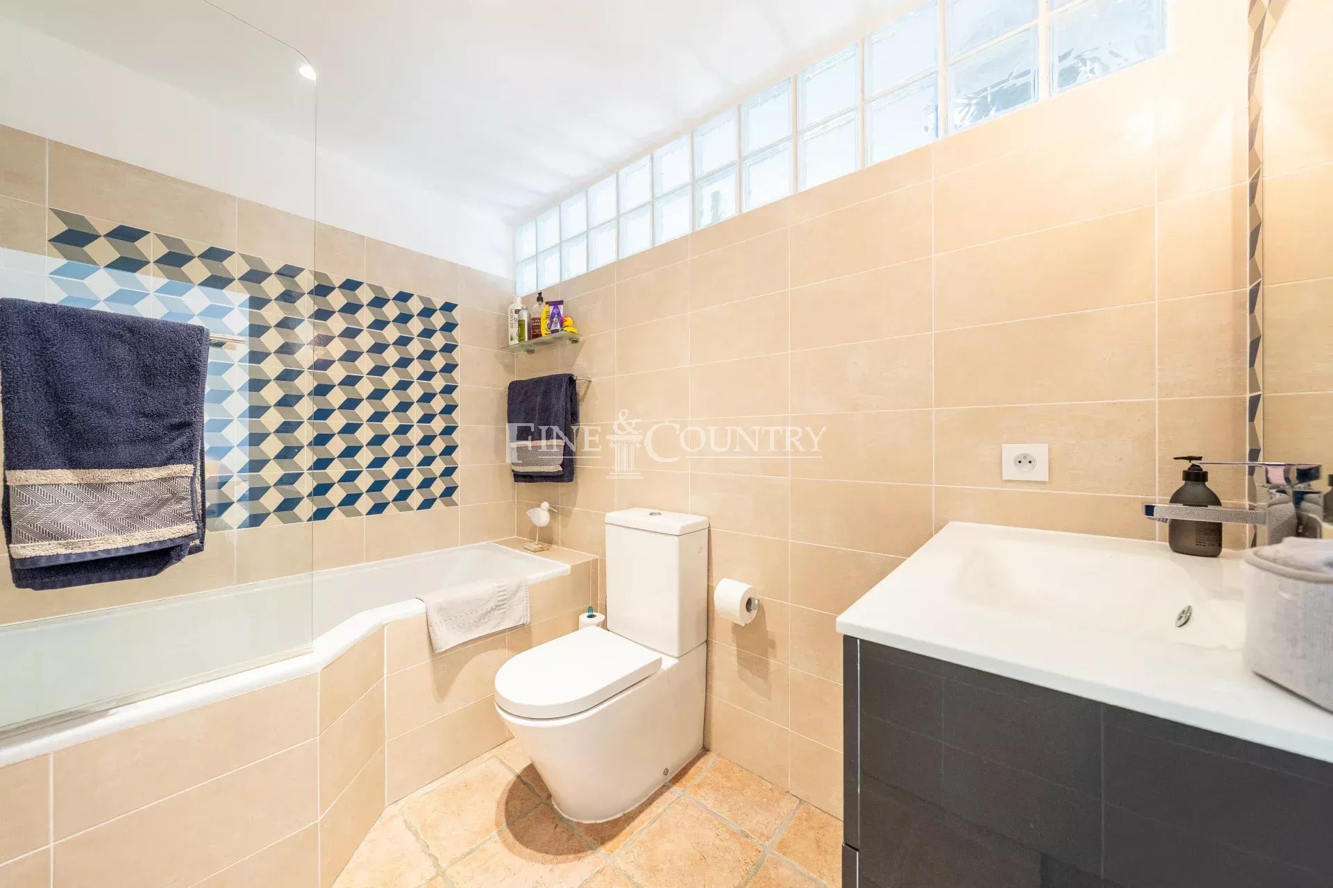 Photo of Villa for sale - Mandelieu-la-Napoule