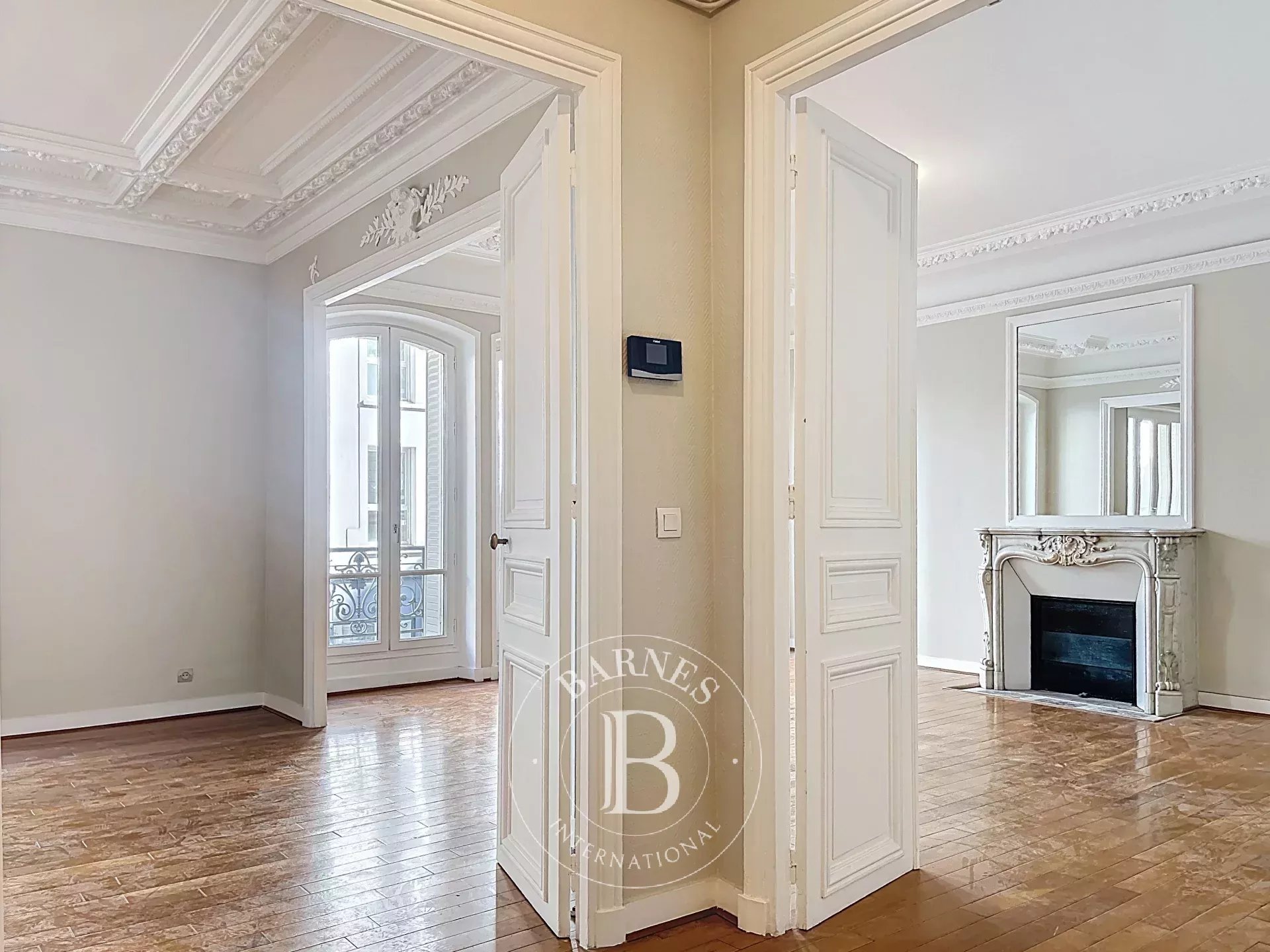 Daire Paris 10ème - picture 6