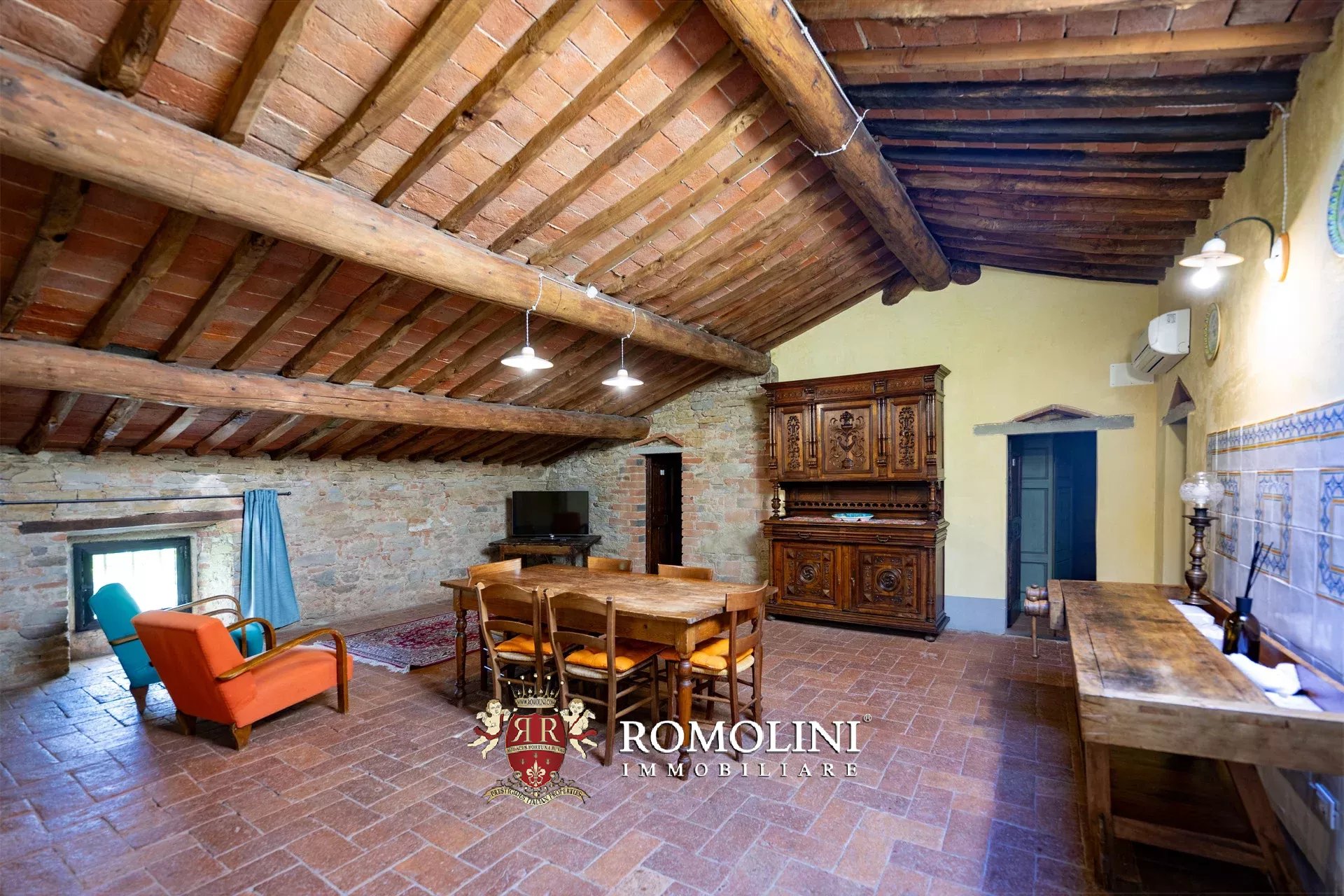 13 Bedroom Villa/Townhouse's Image 37