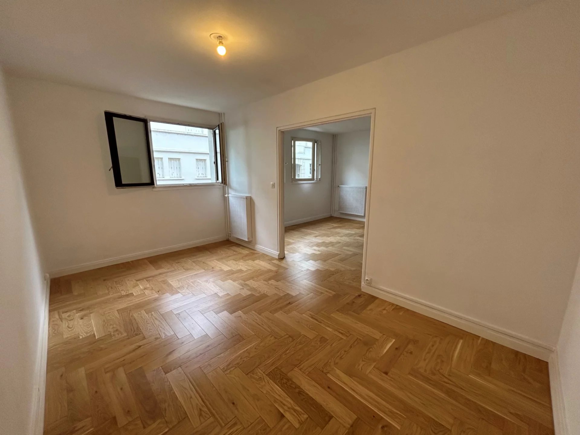 TOURS - APPARTEMENT T4 AVEC CAVE ET PARKING