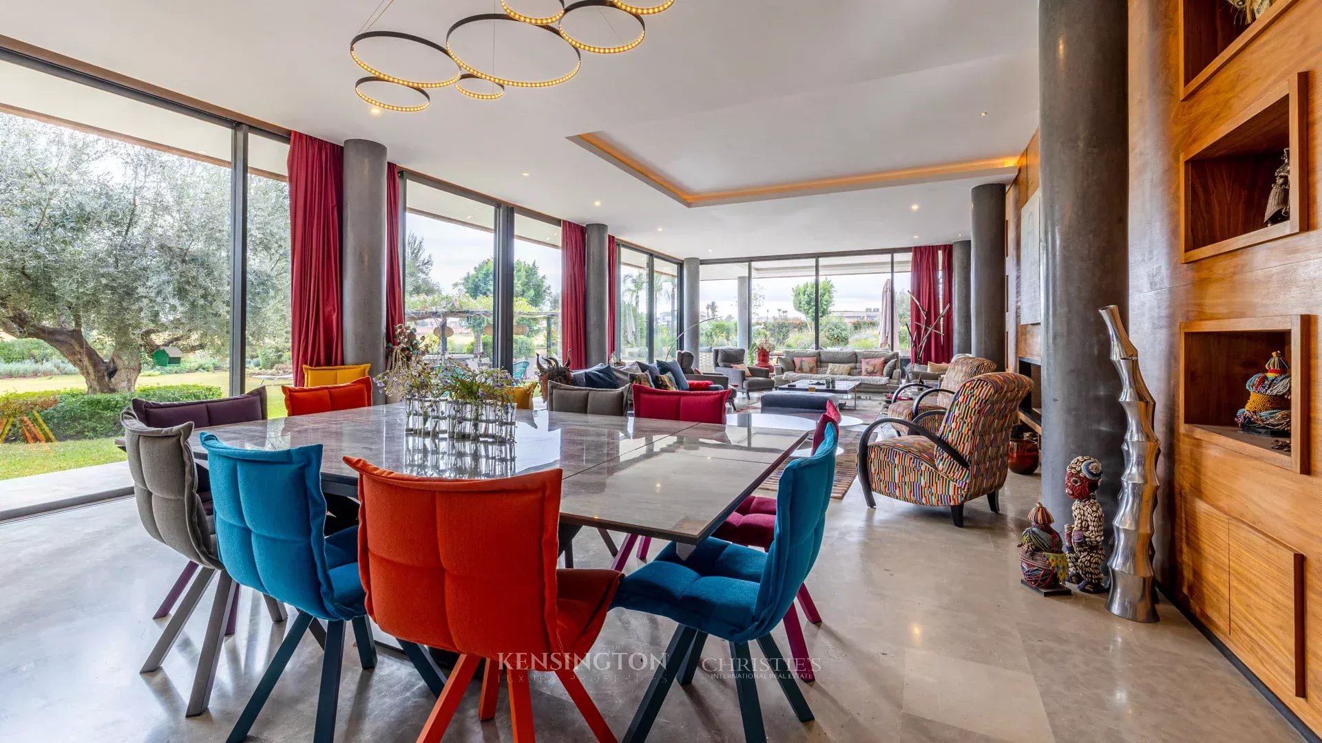 5 Bedroom Villa/Townhouse's Image 13