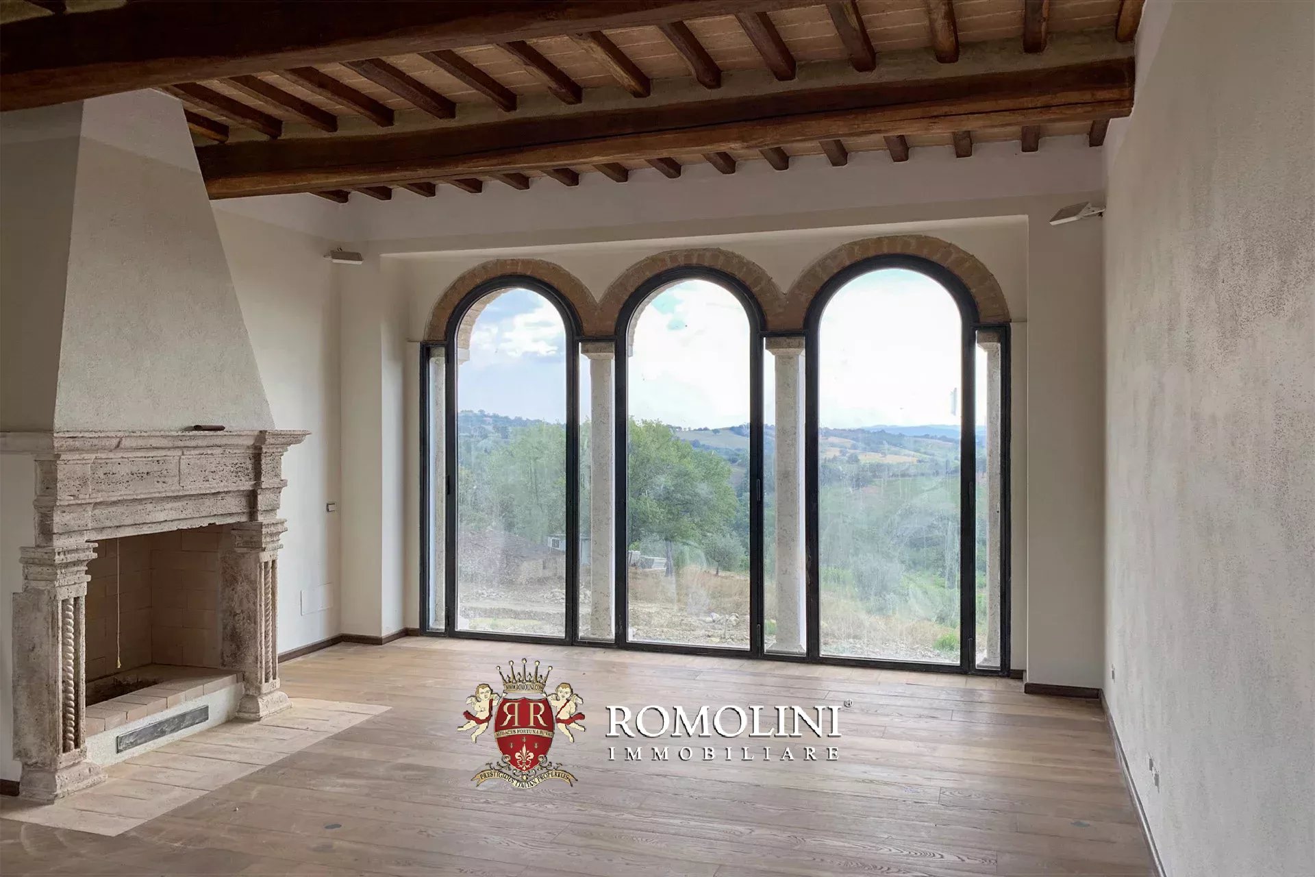 8 Bedroom Vineyard's Image 15