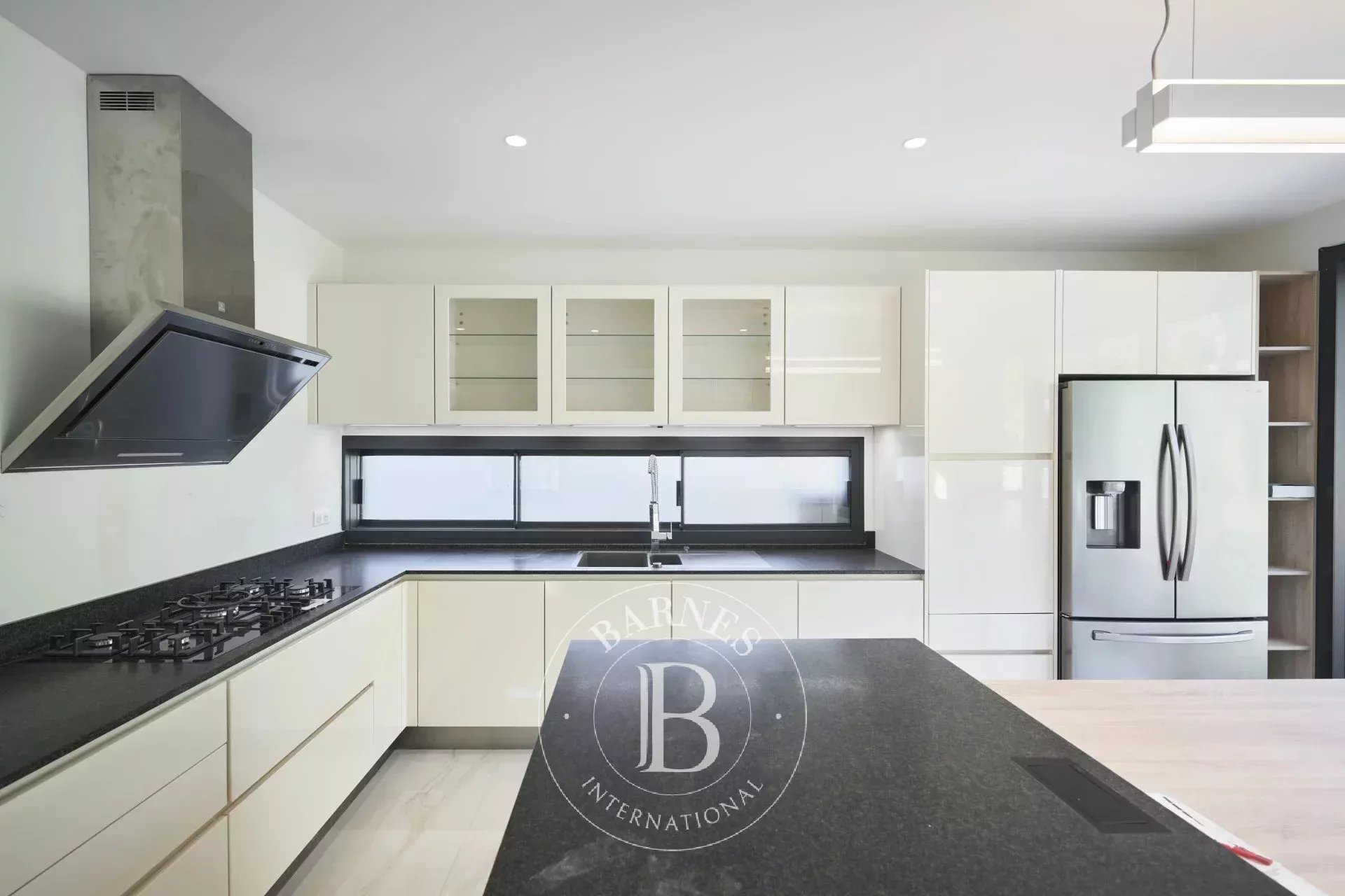 Ev Mougins - picture 7