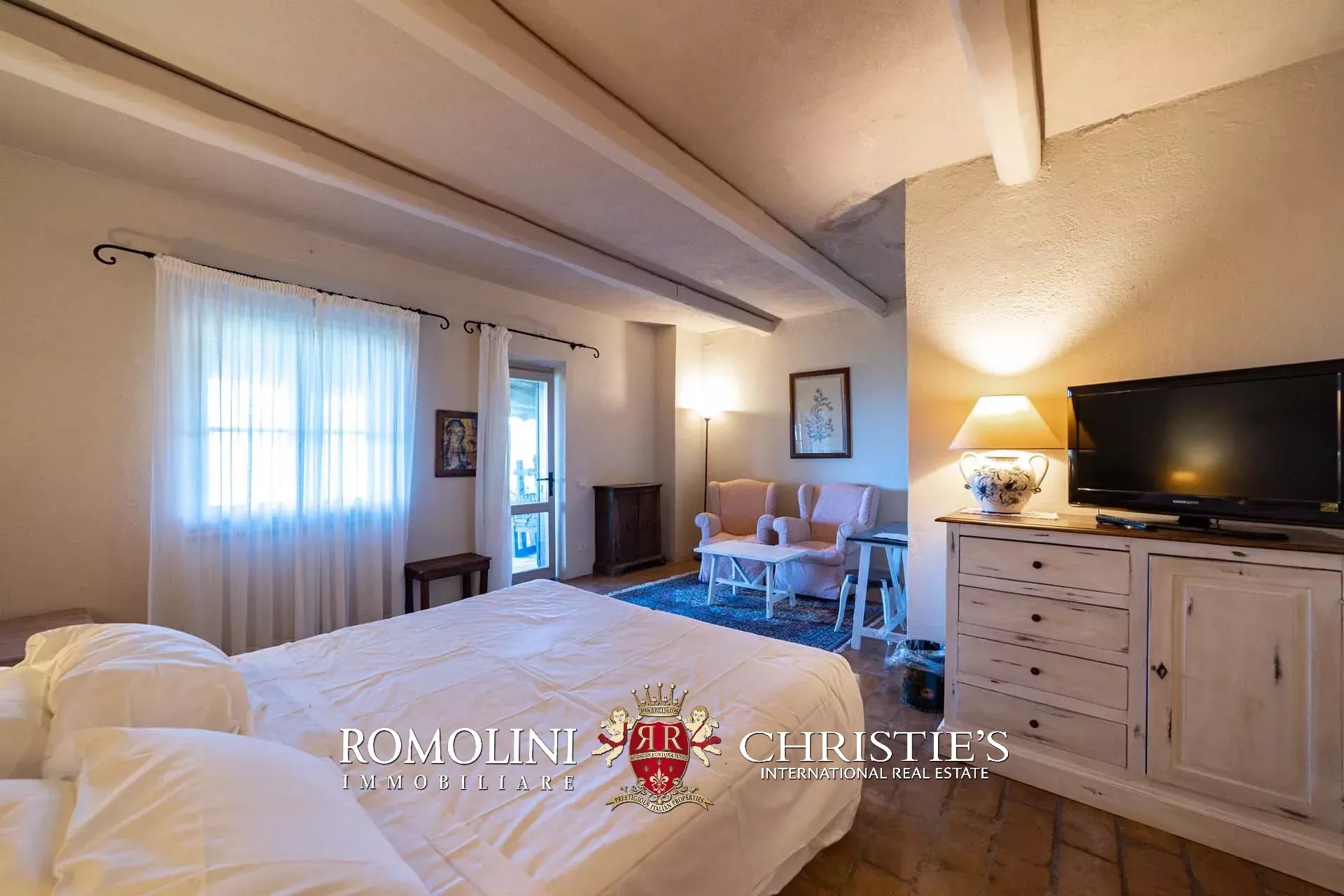 19 Bedroom Villa/Townhouse's Image 25