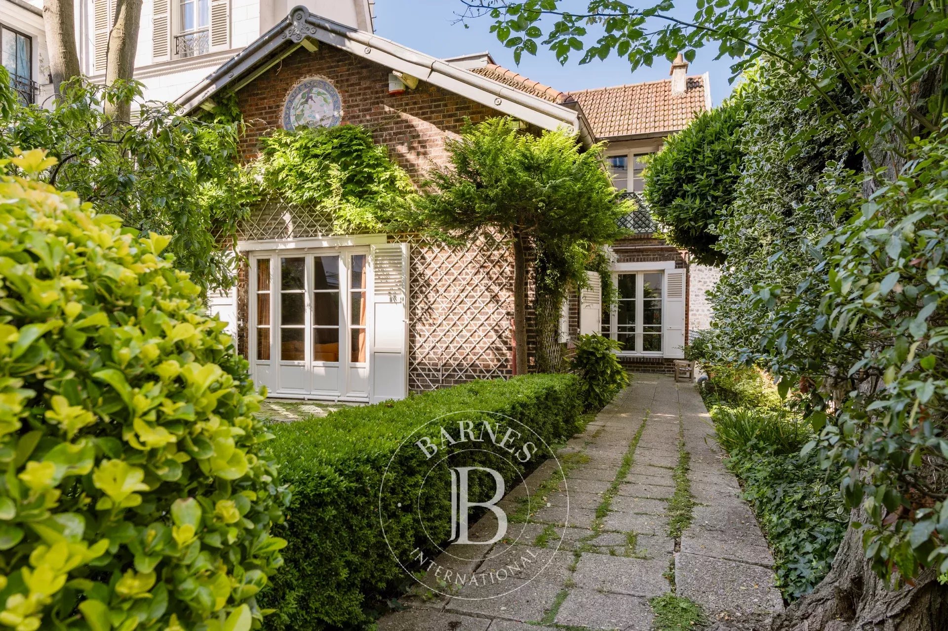 House Paris 75009  -  ref 84536601 (picture 2)