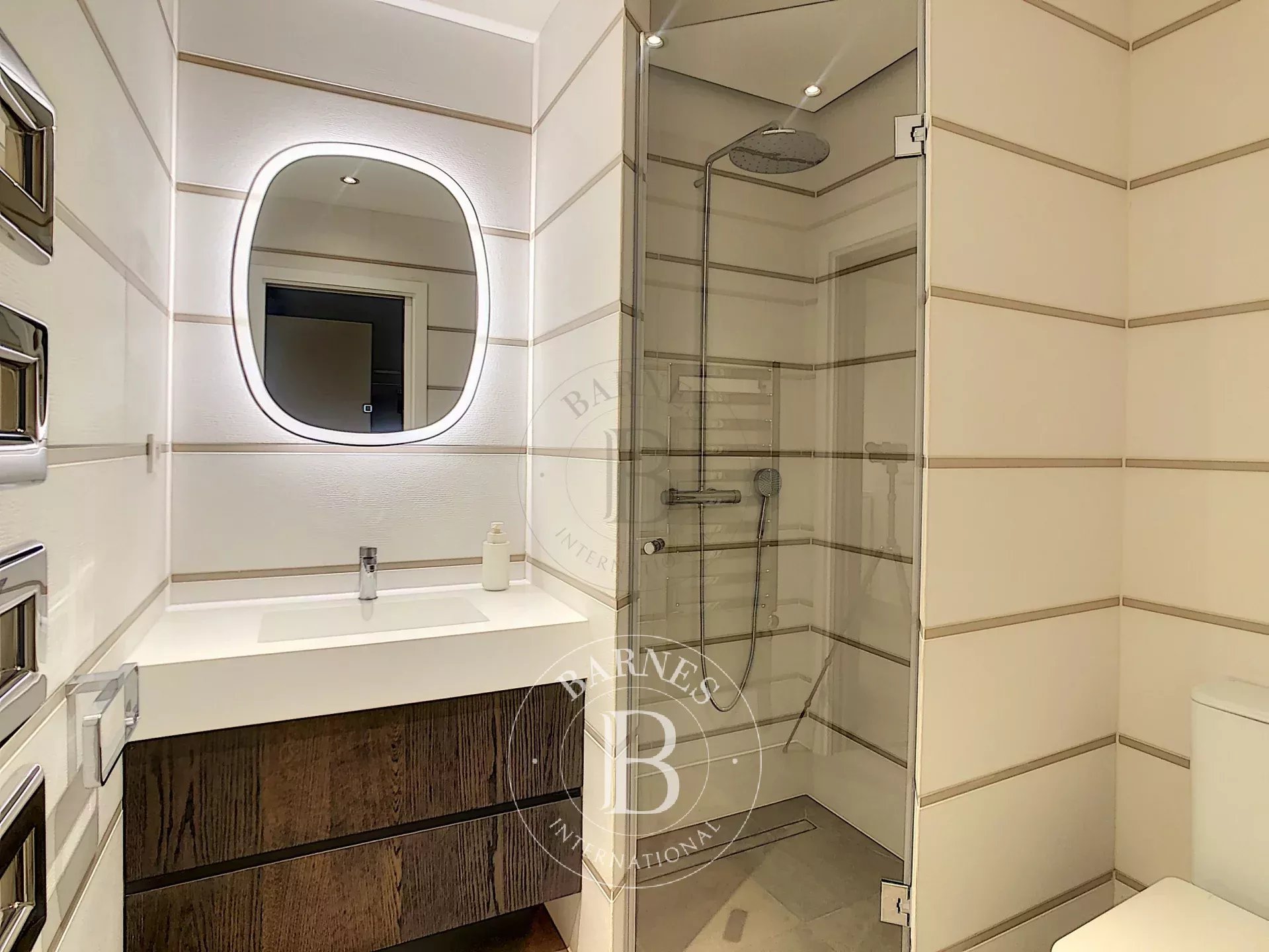 Daire Paris 16ème - picture 18