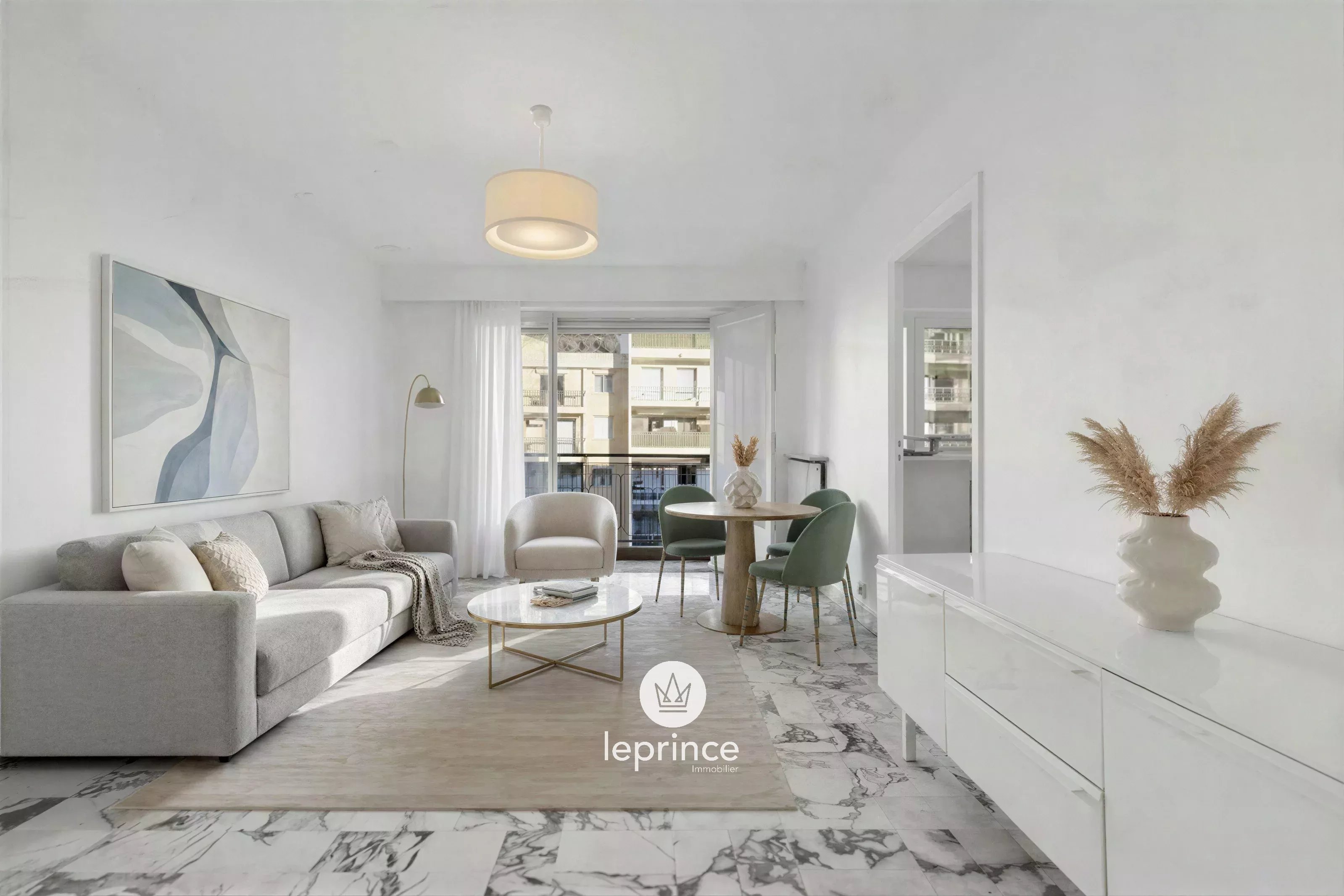 Agence immobilière de 